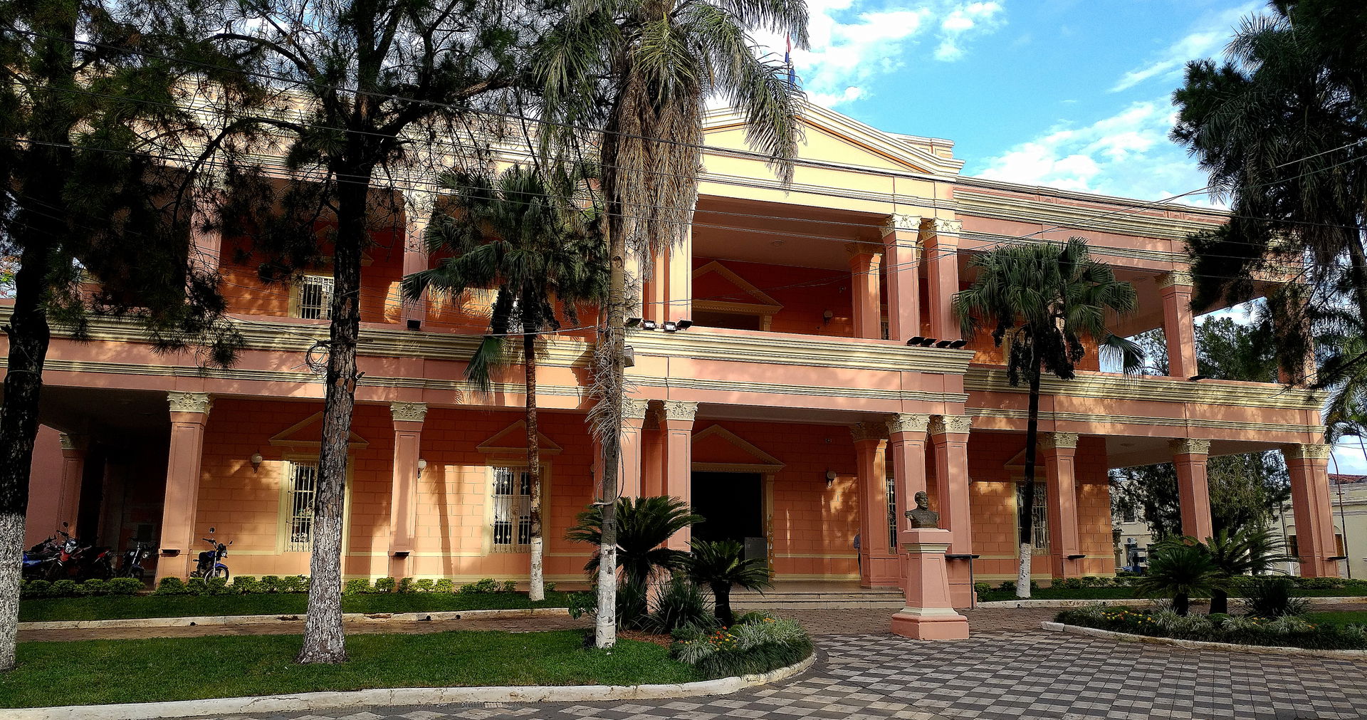 Municipality building in Villarrica, Paraguay.