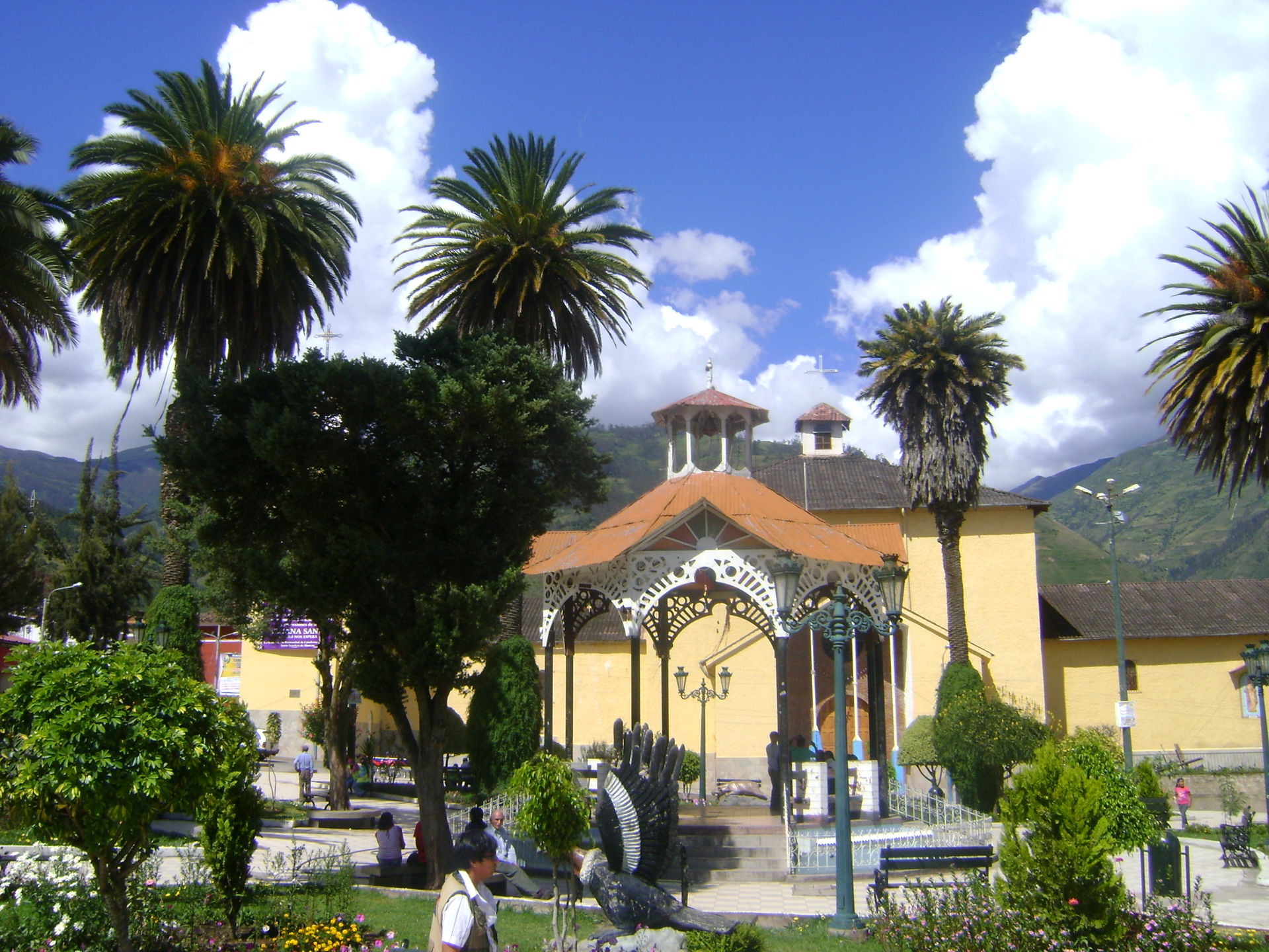 Plaza principal de la ciudad de Abancay - Perú