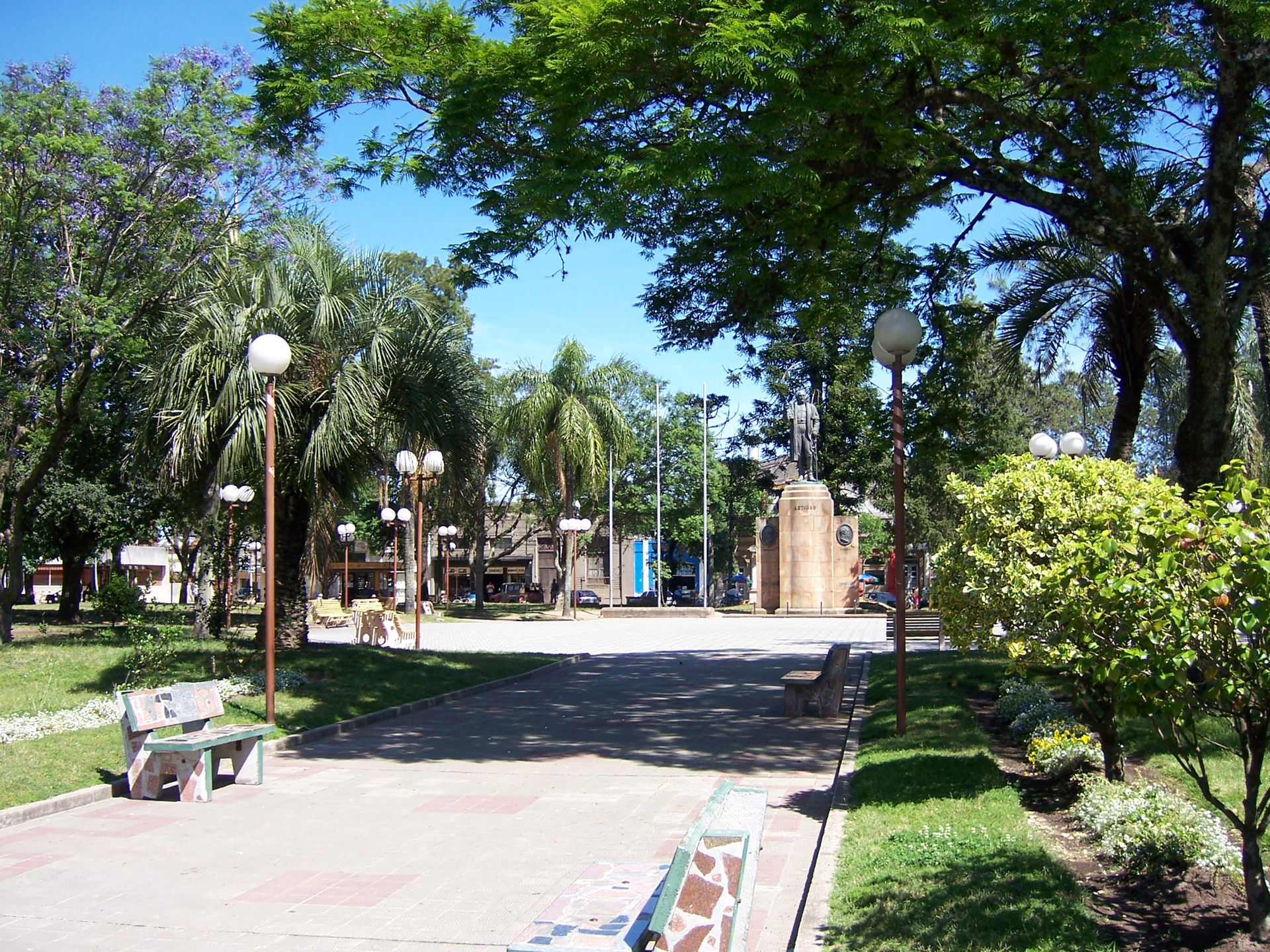 Buenos Aires, Argentina, vista de la Plaza 19 de Abril.