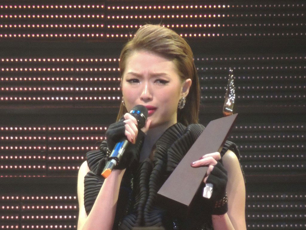 Shiga Lin attending Ultimate Song Chart Awards 2013