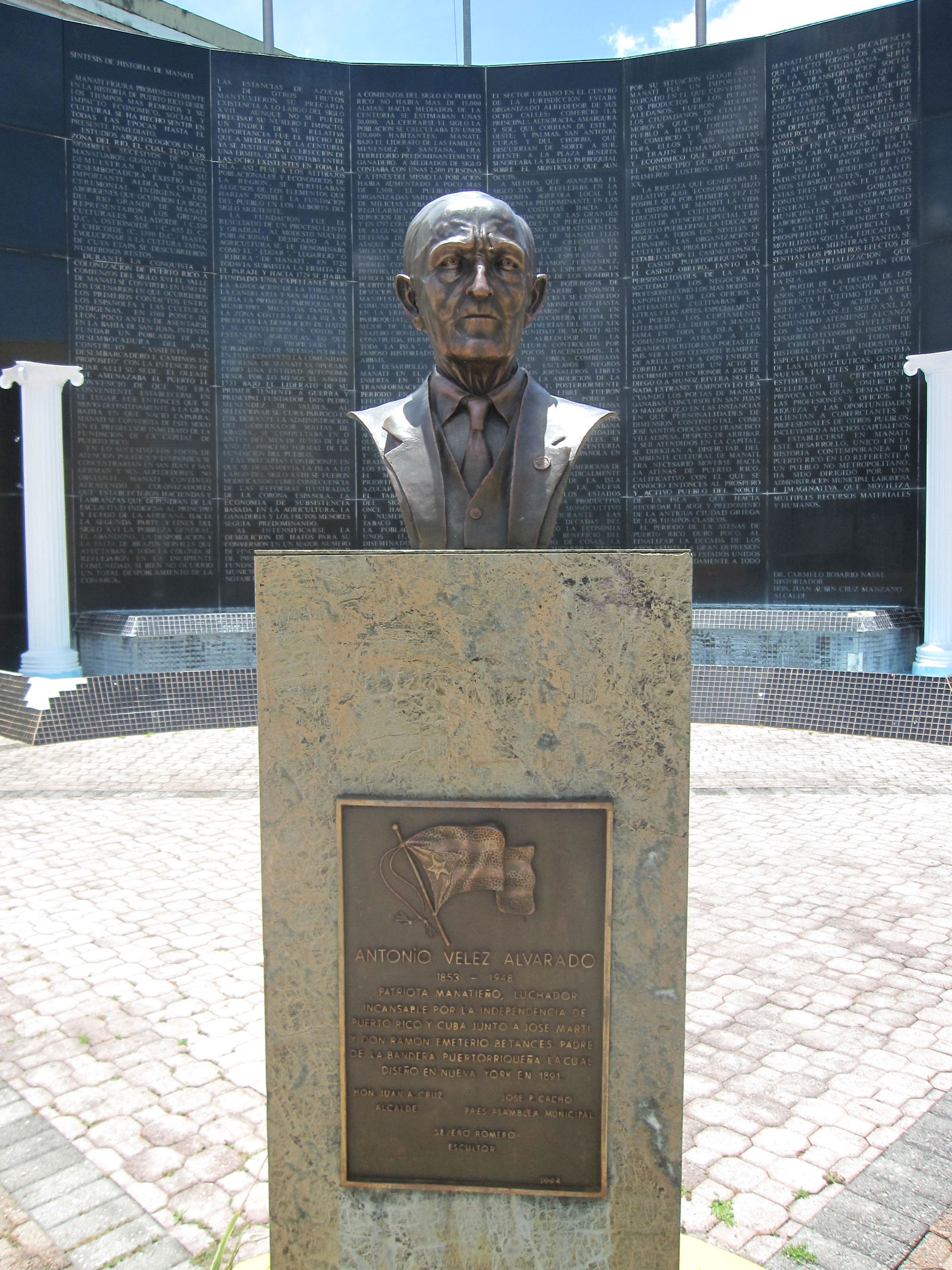 Antonio Vélez Alvarado monument in Manatí, Puerto Rico