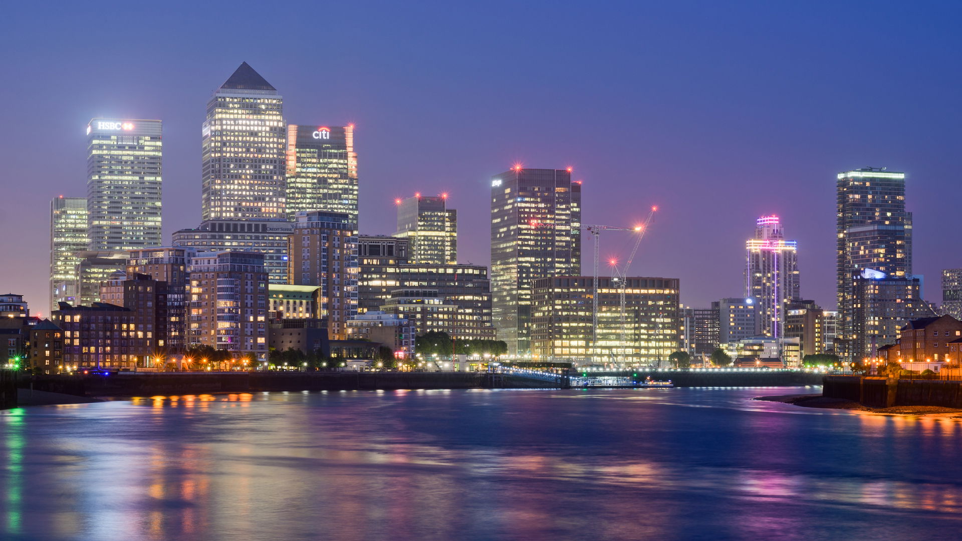 HDR from three exposures (+2 to -2) of Canary Wharf, as seen fr…