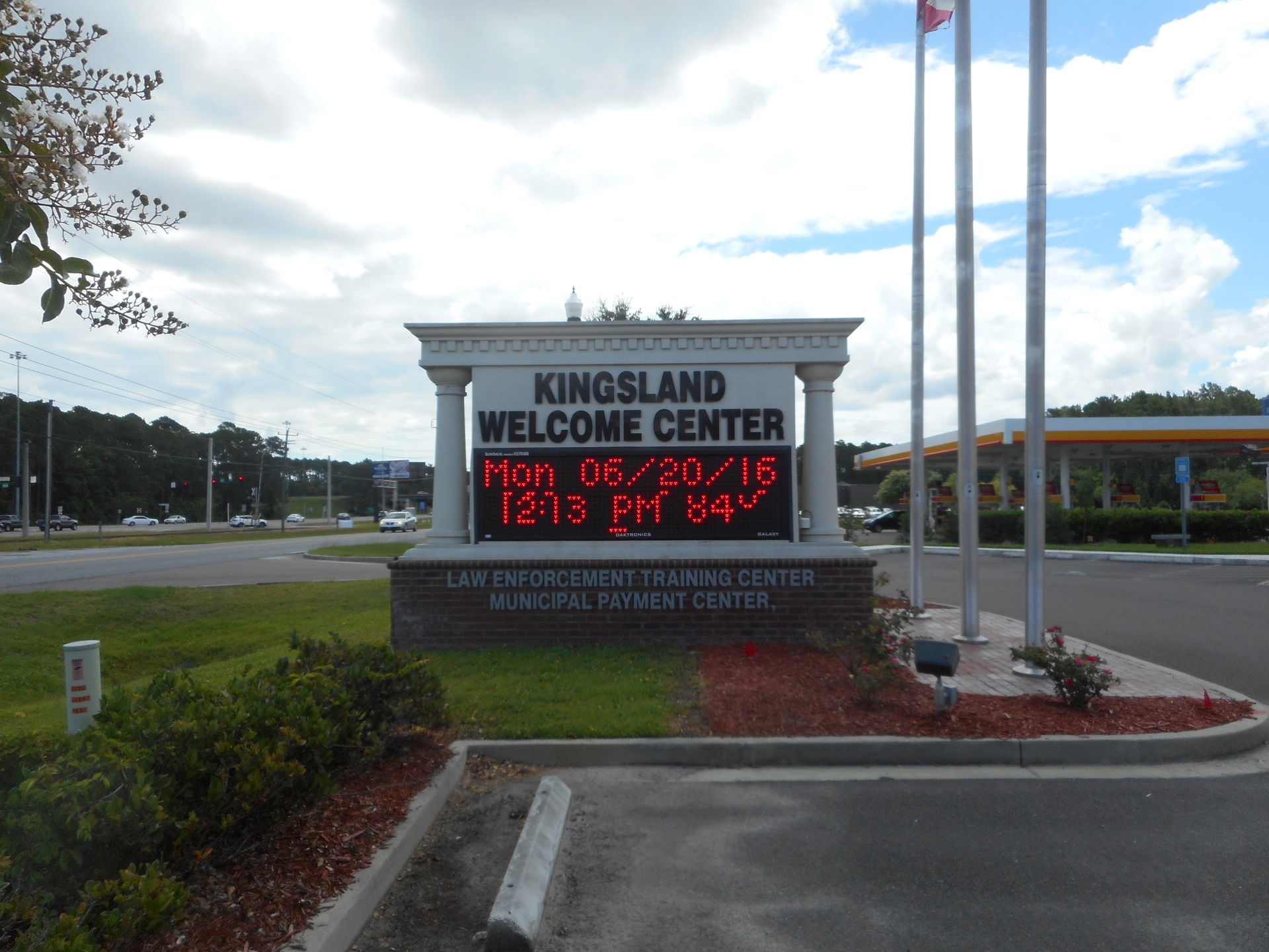 Sign for the Kingsland Welcome Center on the frontage road off …