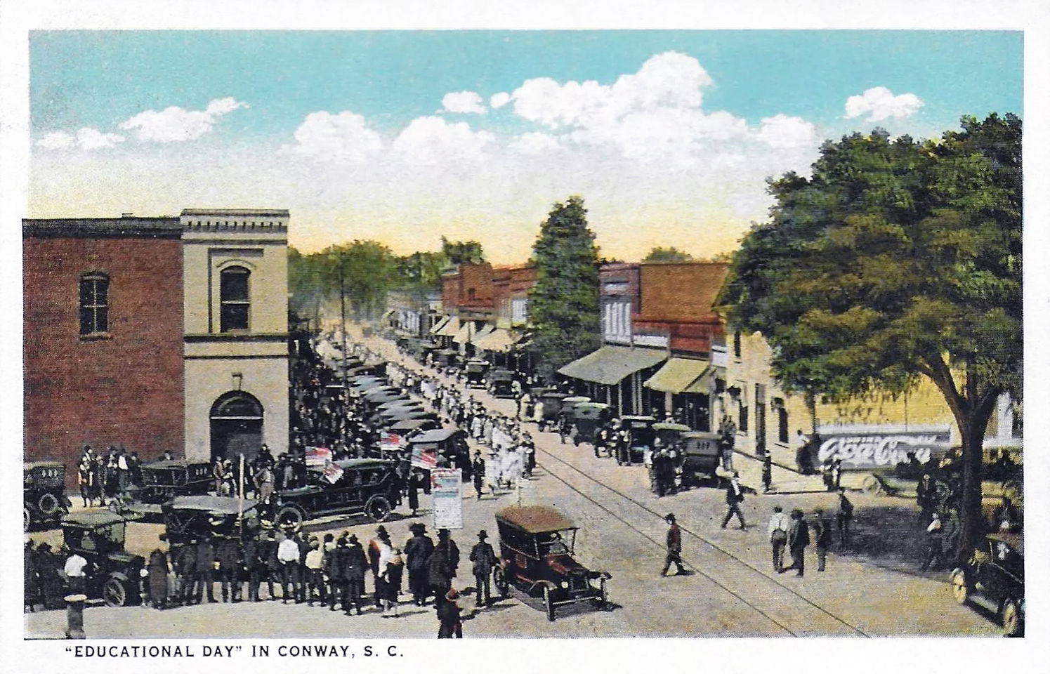 Photomechanical print (postcard) : halftone, tinted
Divided ba…