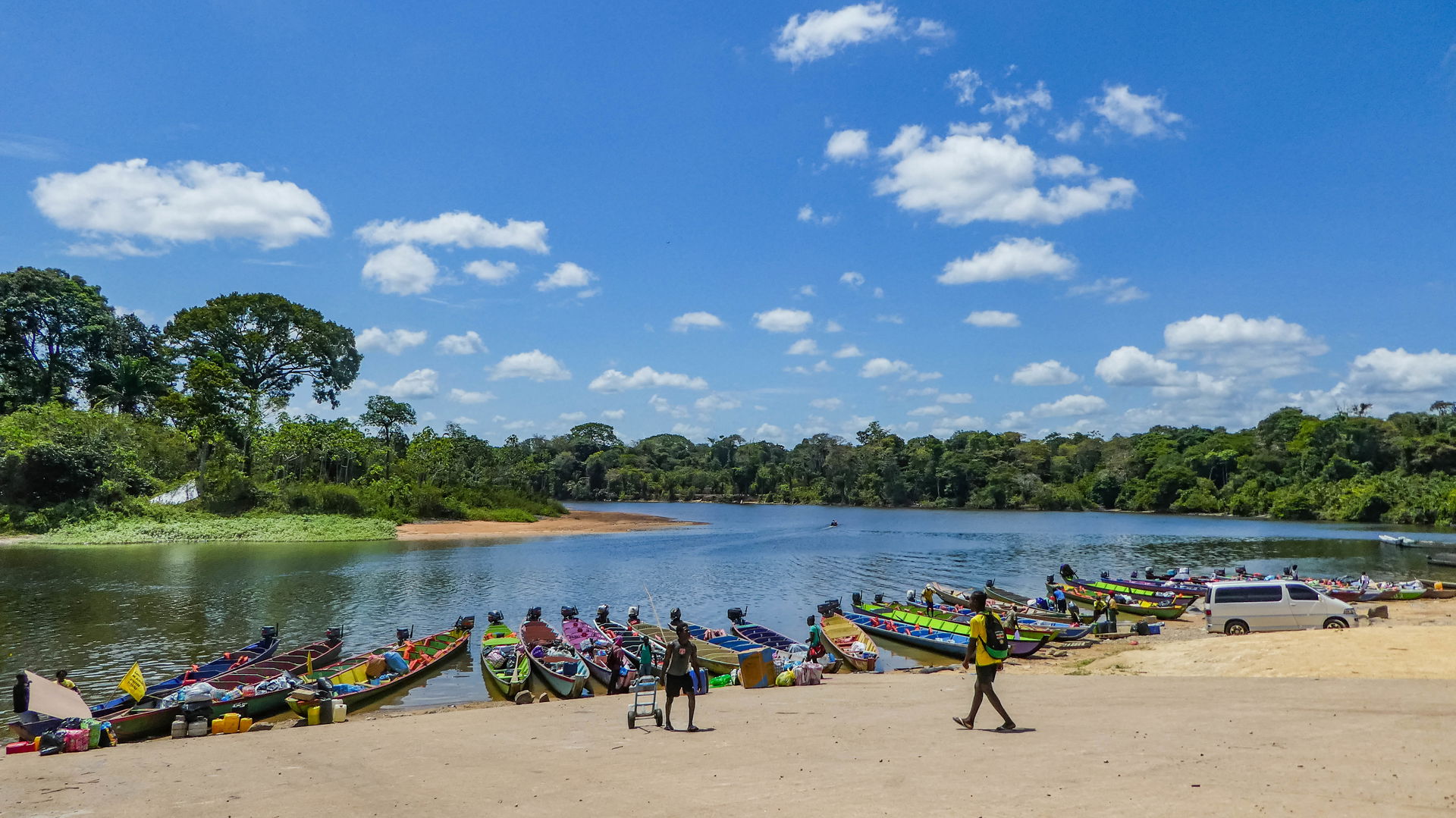 The harbor of Atjoni or Adjoni, near Pokigron in Suriname, wher…