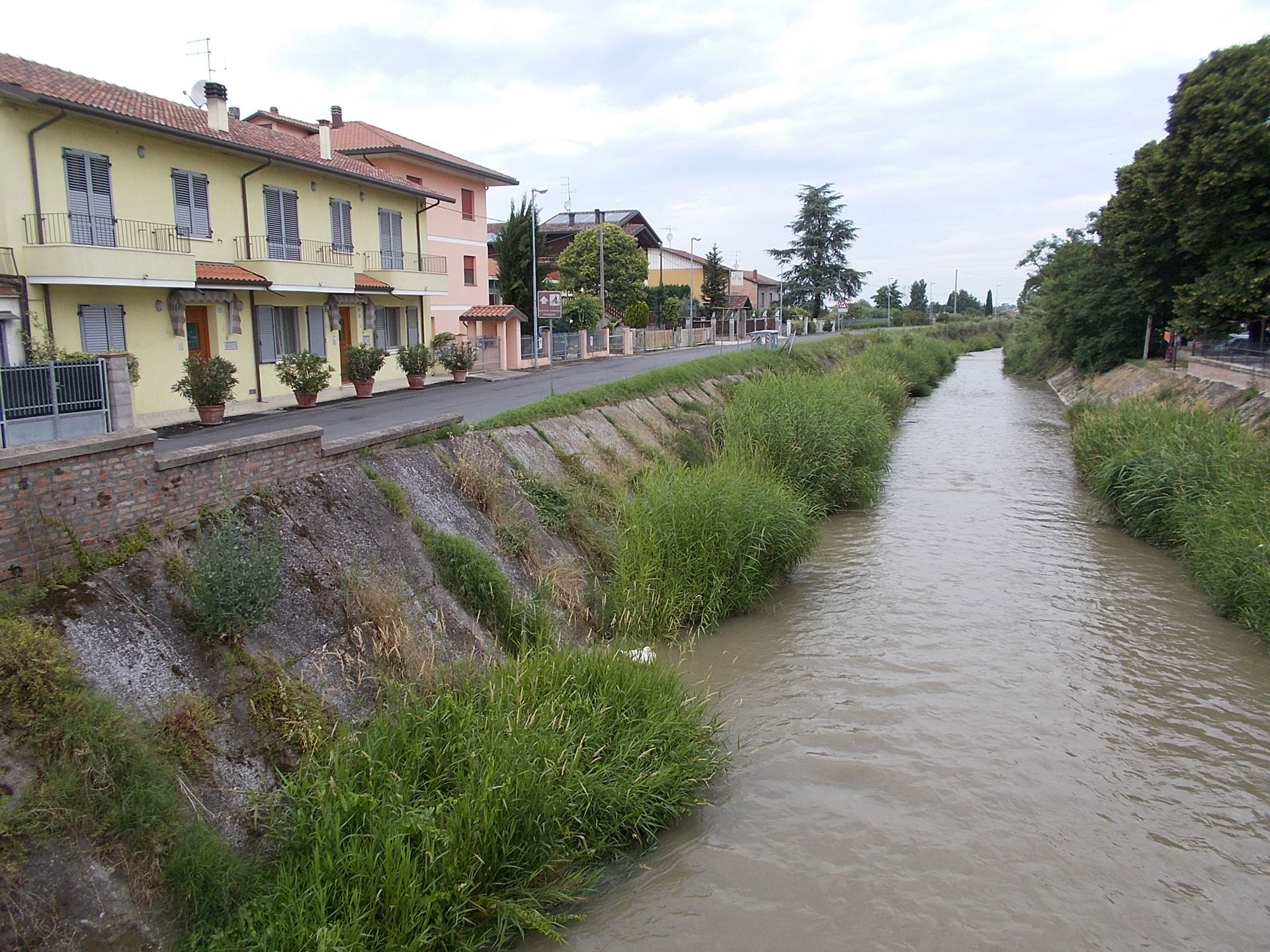 Savignano sul Rubicone - Fiumicino - Rubicone-folyó (a jobb par…