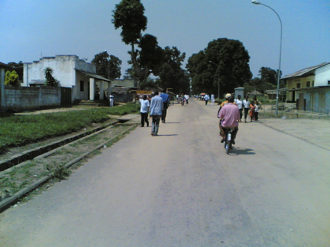 Street in central Bandundu, DRC