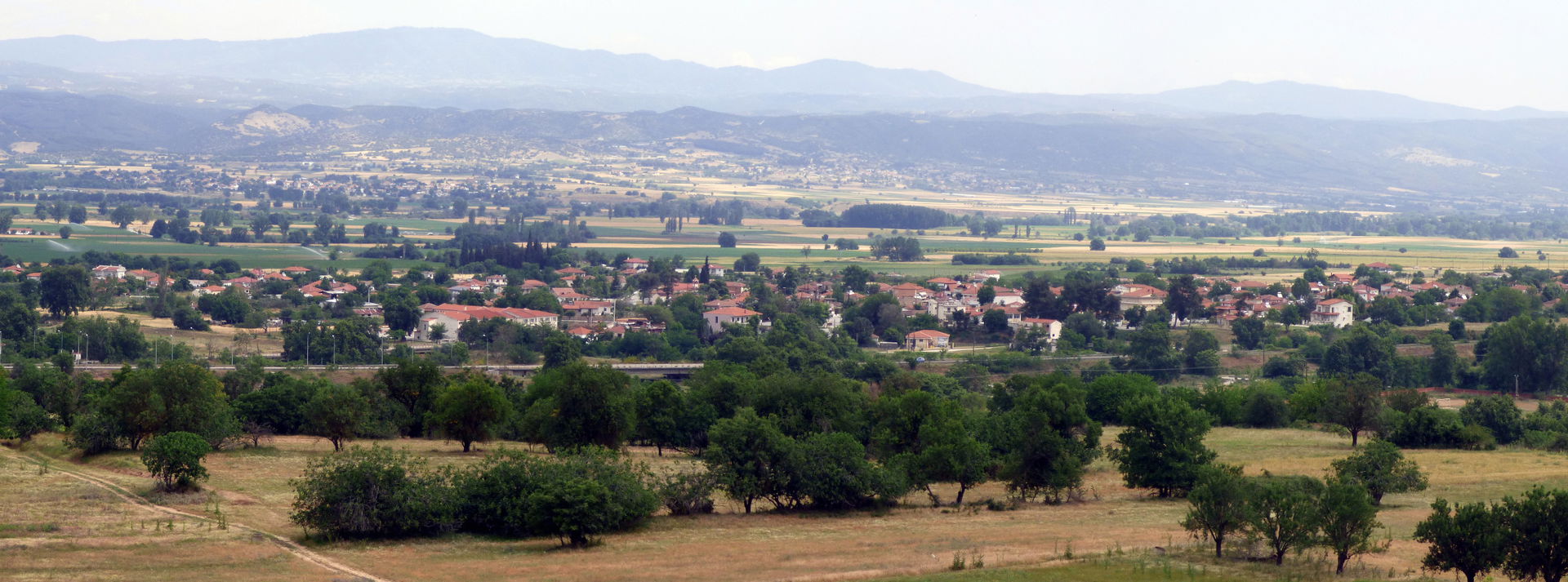 Lagkadikia village as seen from southwest.