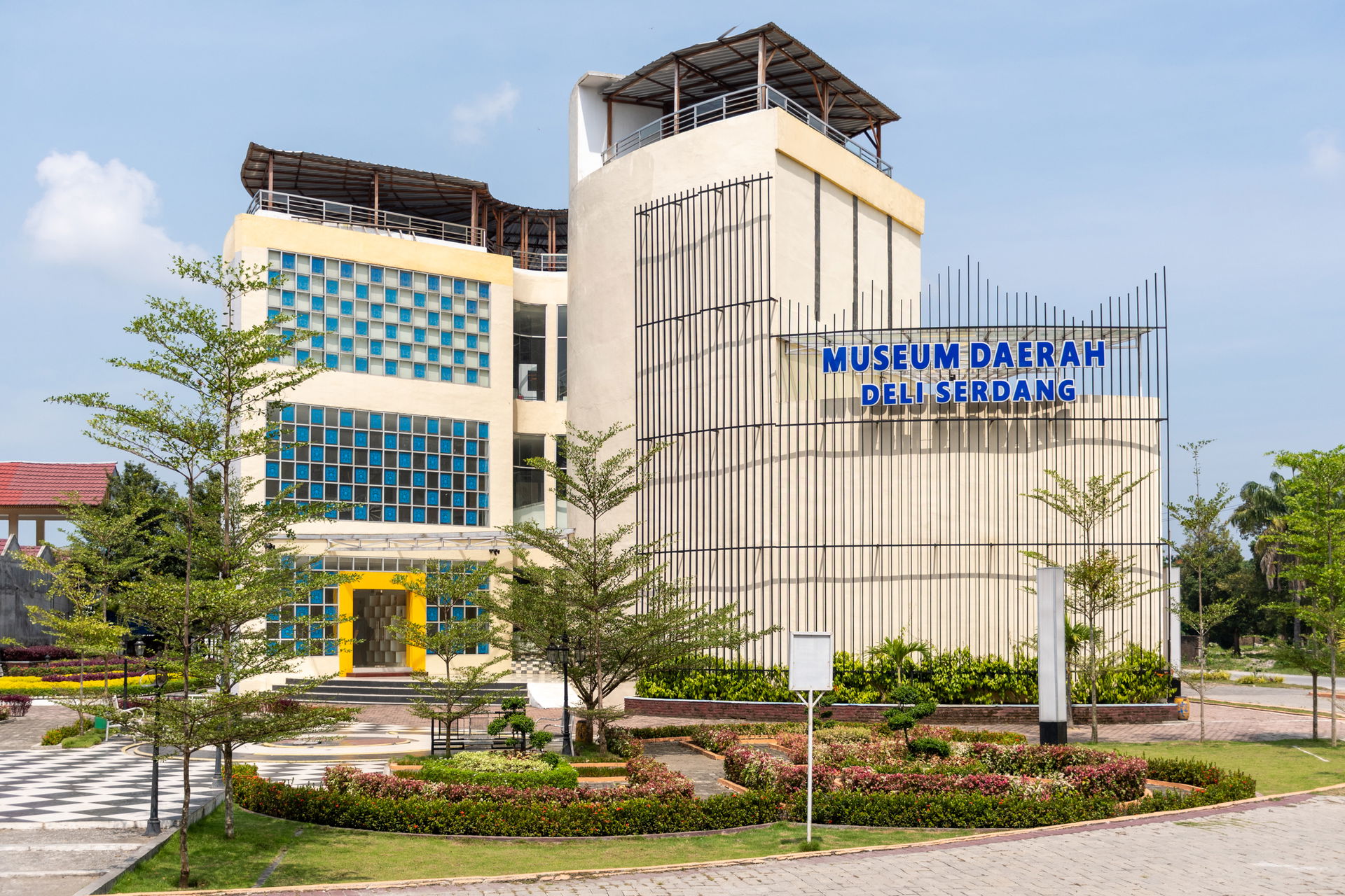 Museum of Deli Serdang site visit by GLAM Indonesia team of Wik…