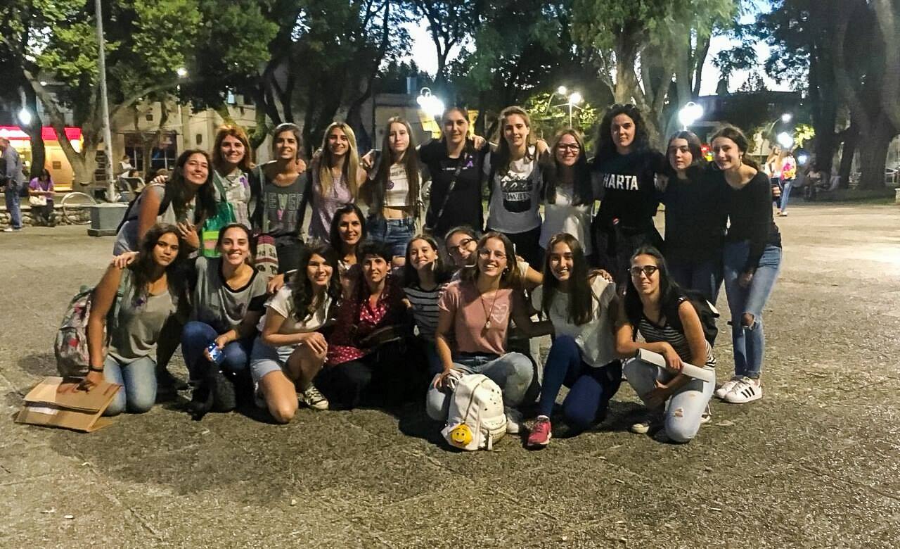 Las mujeres en Treinta y Tres ocuparon las calles manifestándos…