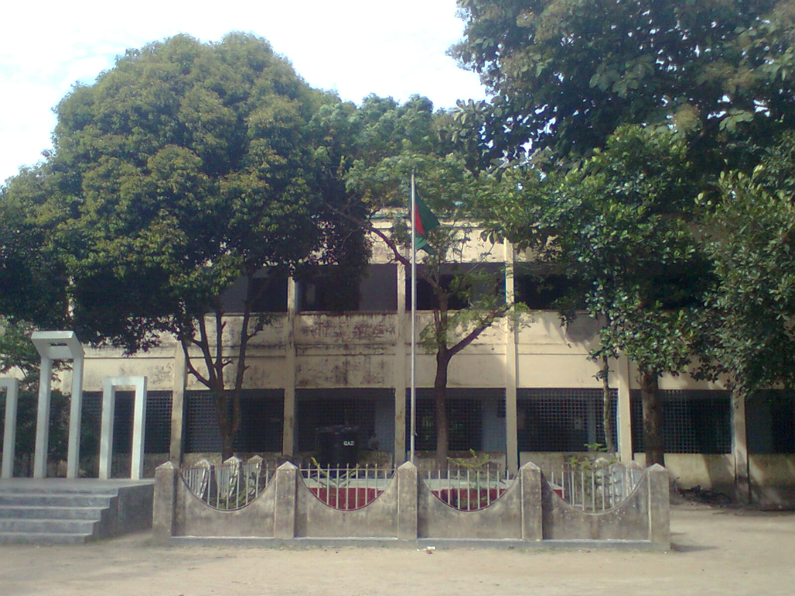 SGHS satkhira govt. high school flag stand satkhira, amtala, ka…