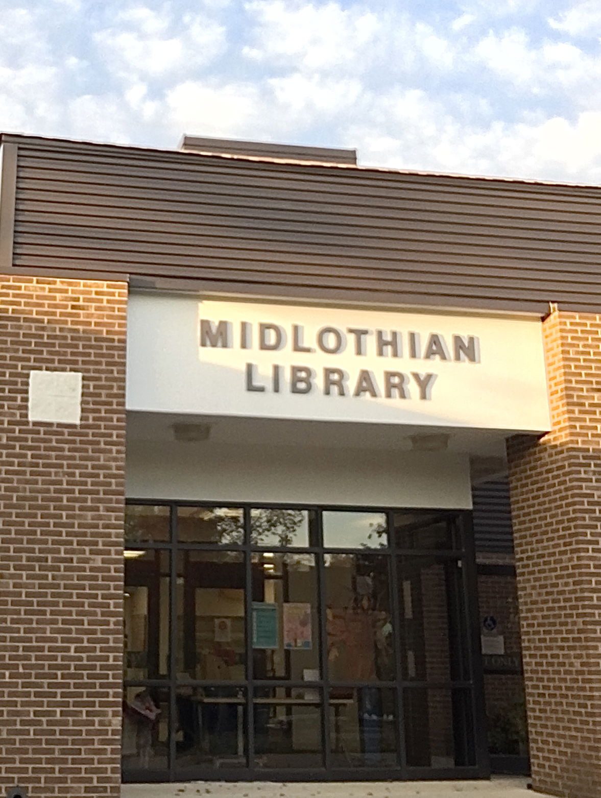 An image of the exterior of Midlothian Library, in Midlothian, …
