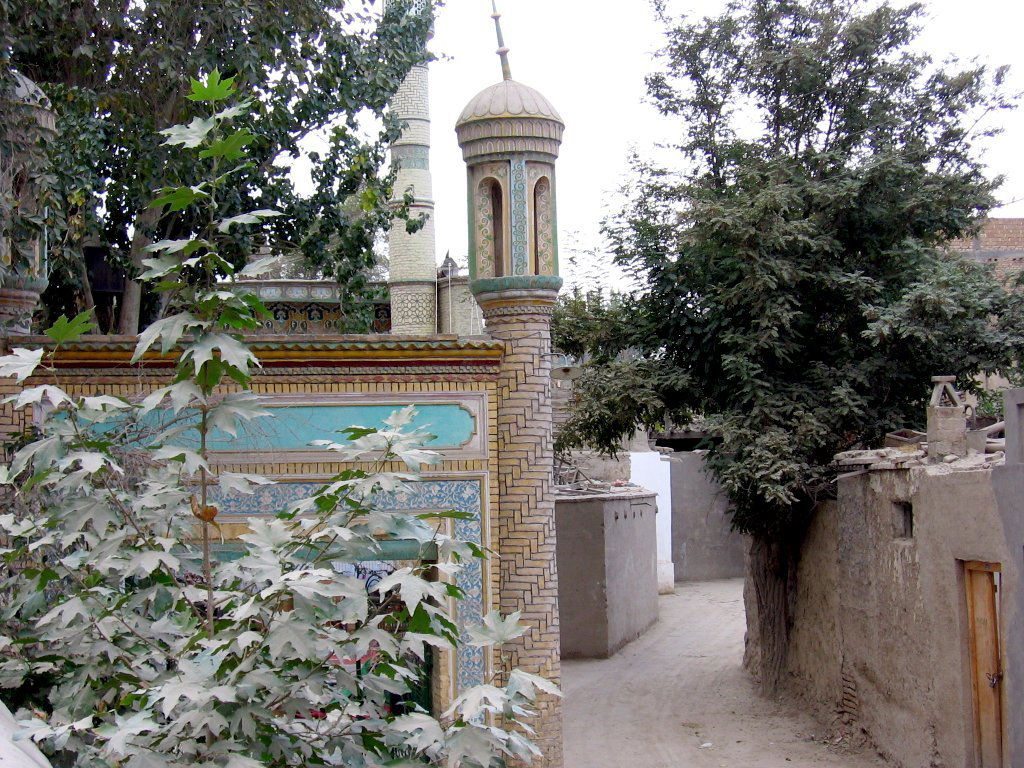 Yarkand (Sache) is an oasis city in the Xinjiang Uygur Autonomo…