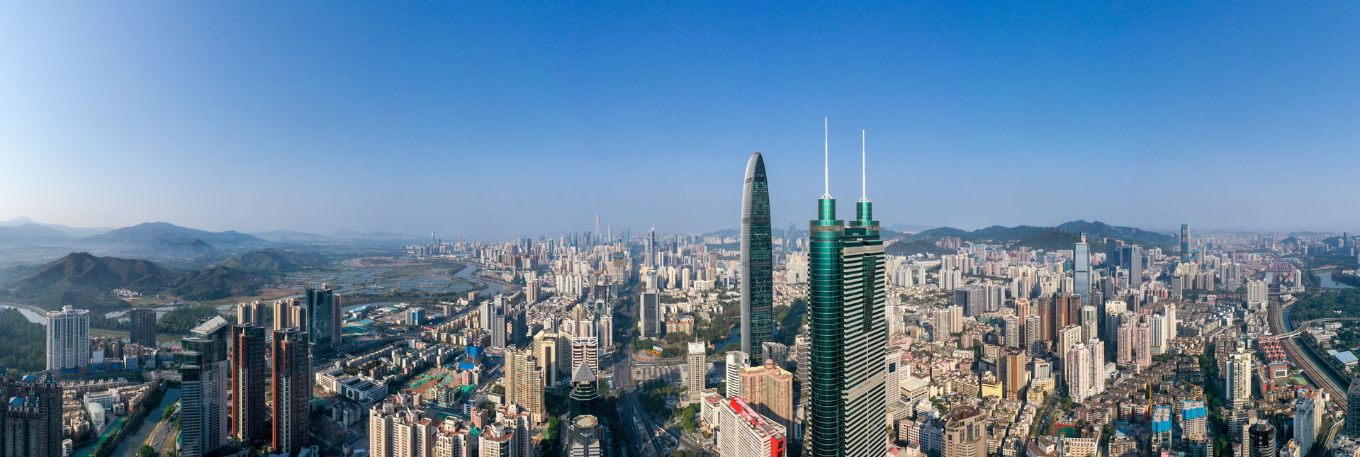 The west panorama of Shenzhen, Shennan road in the middle, Shen…