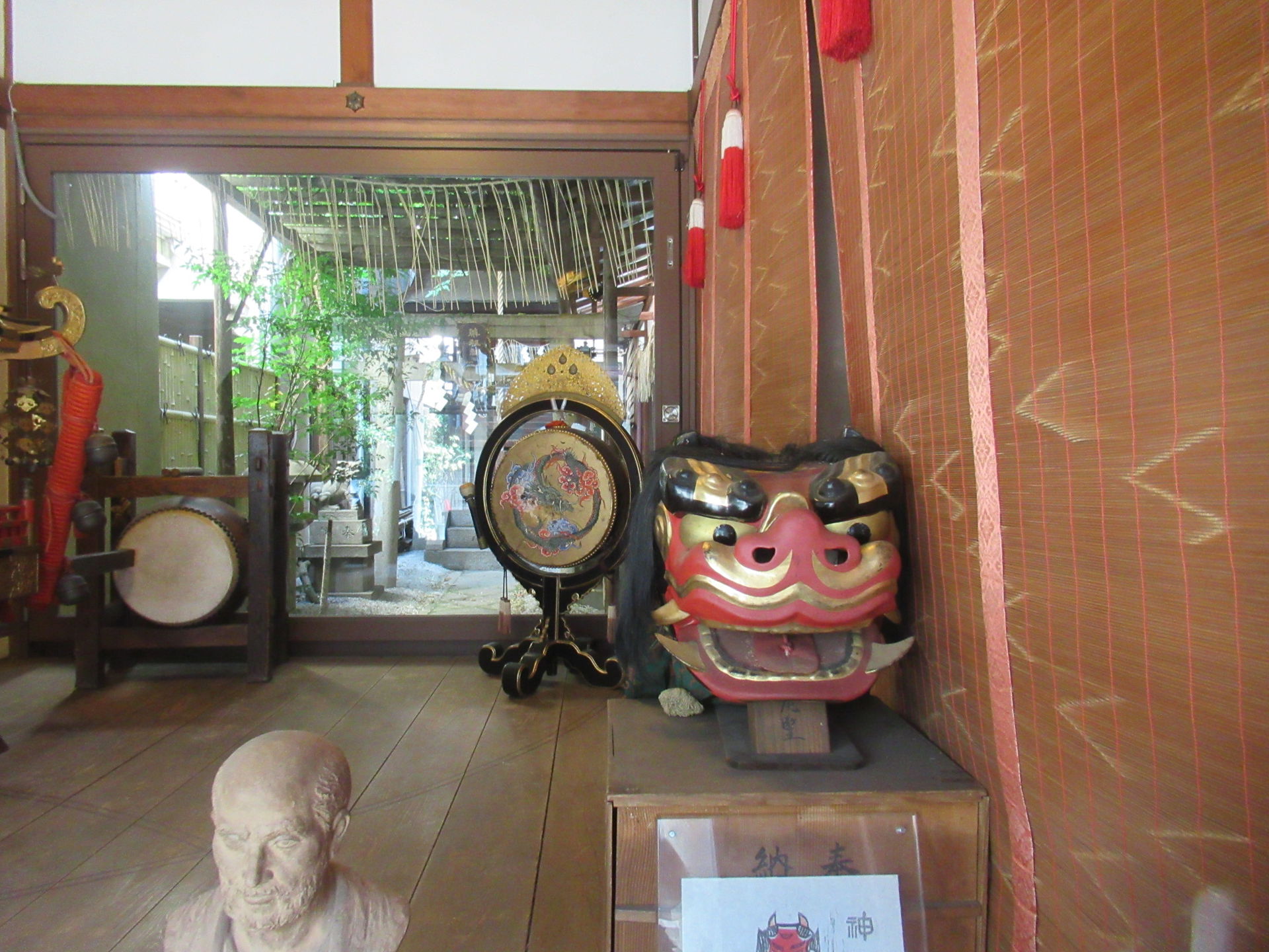 Yakuso Jinshi, Nakagyo-ku, Kyoto.