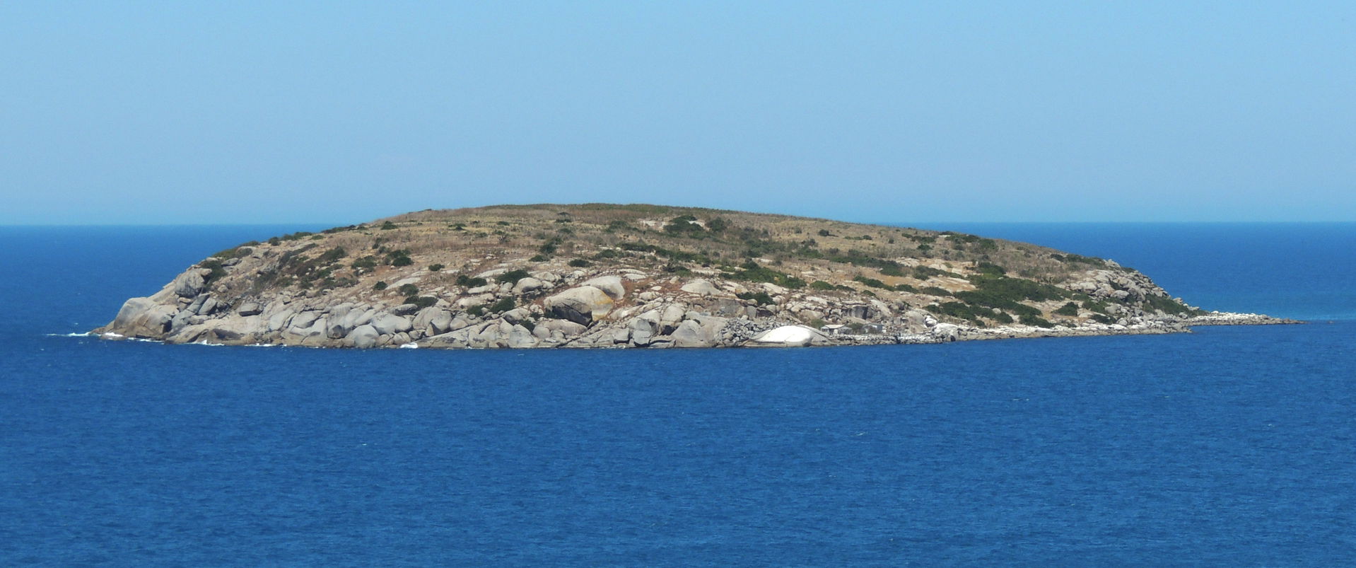 West Island (South Australia) viewed from The Bluff.