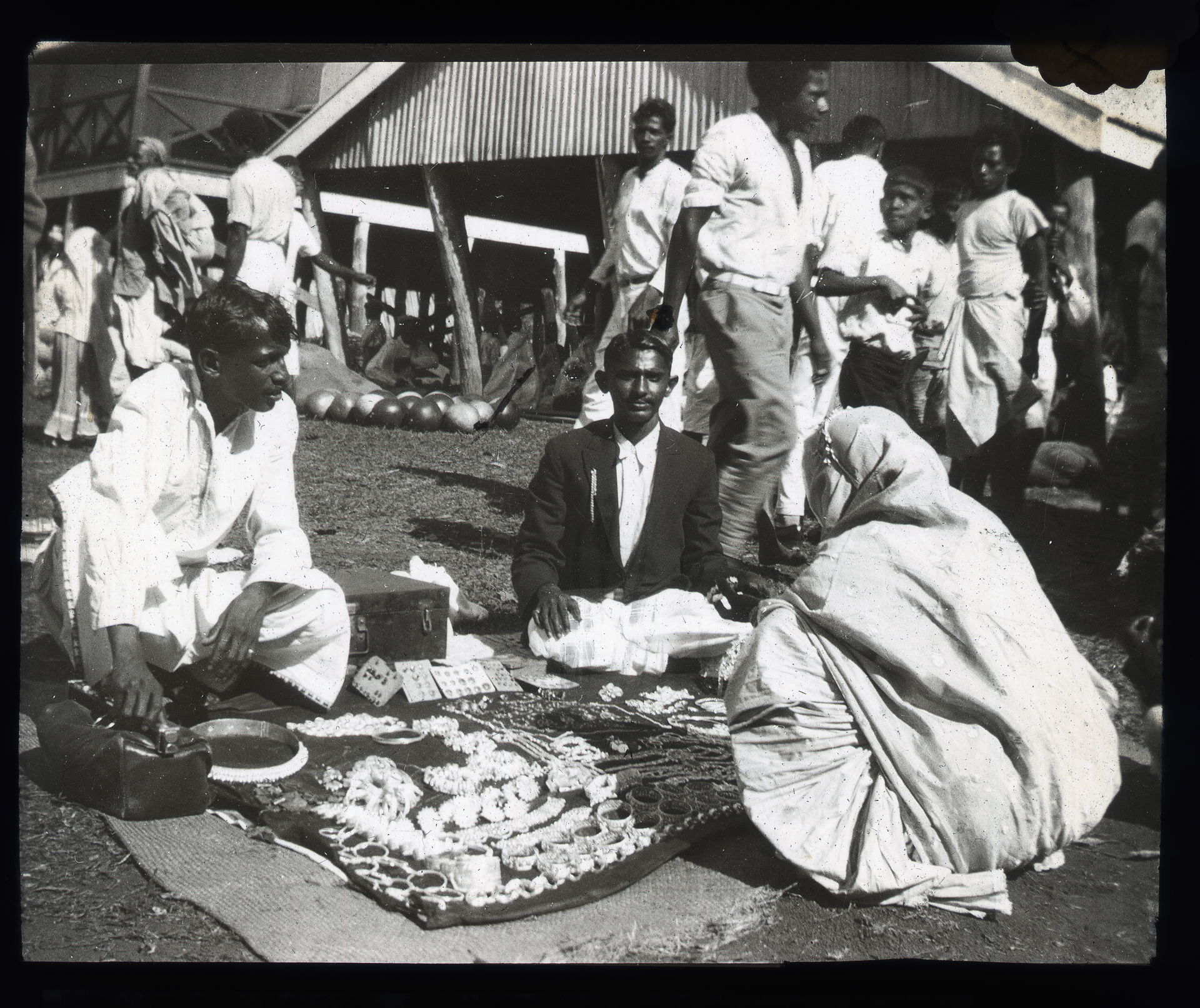 Source: <a href="http://livinghistories.newcastle.edu.au/nod…