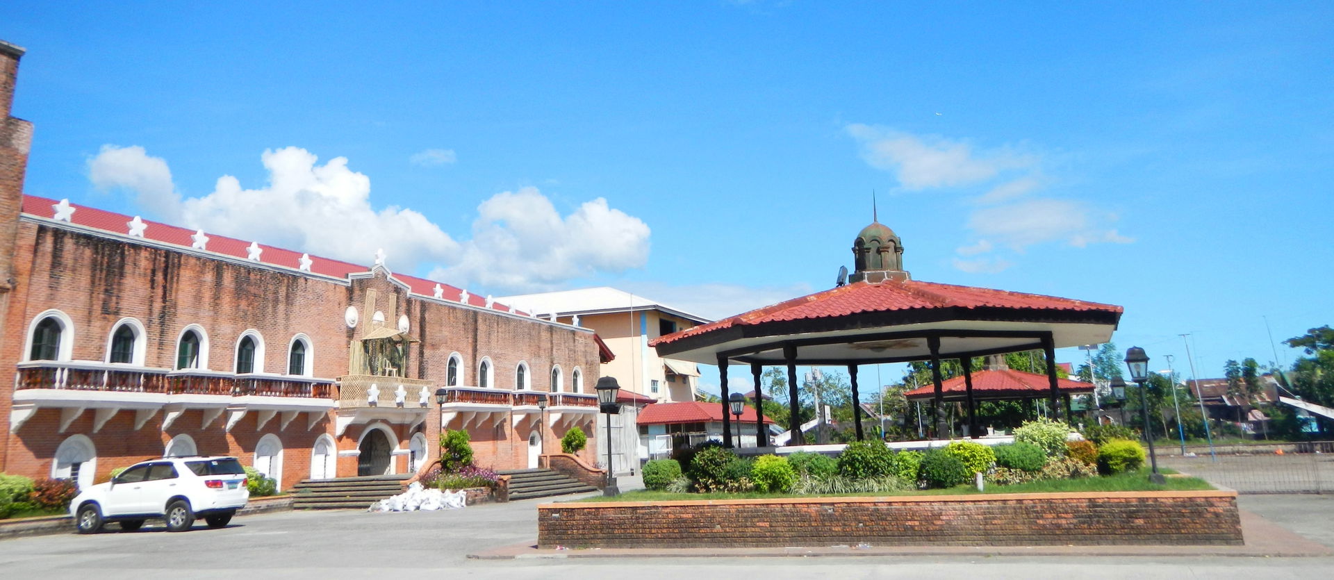 San Agustin Church (Oldest in Pampanga - 1572) The Parish of Sa…