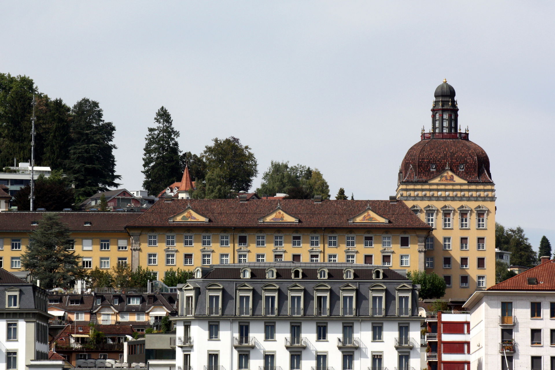 SUVA, Schw. Unfallversicherungsgesellschaft, Hauptsitz Luzern