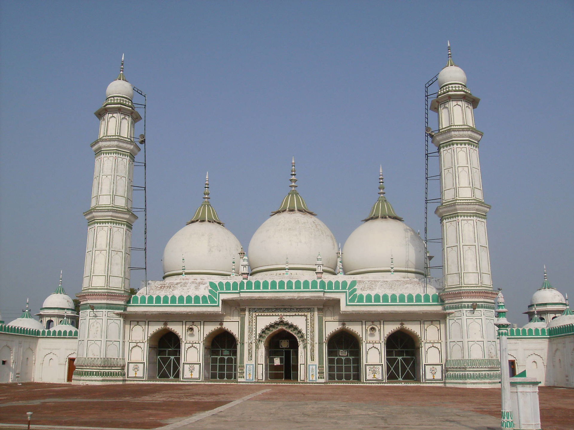 Jamia Mosque in Pilibhit, Utter Pradesh, India.