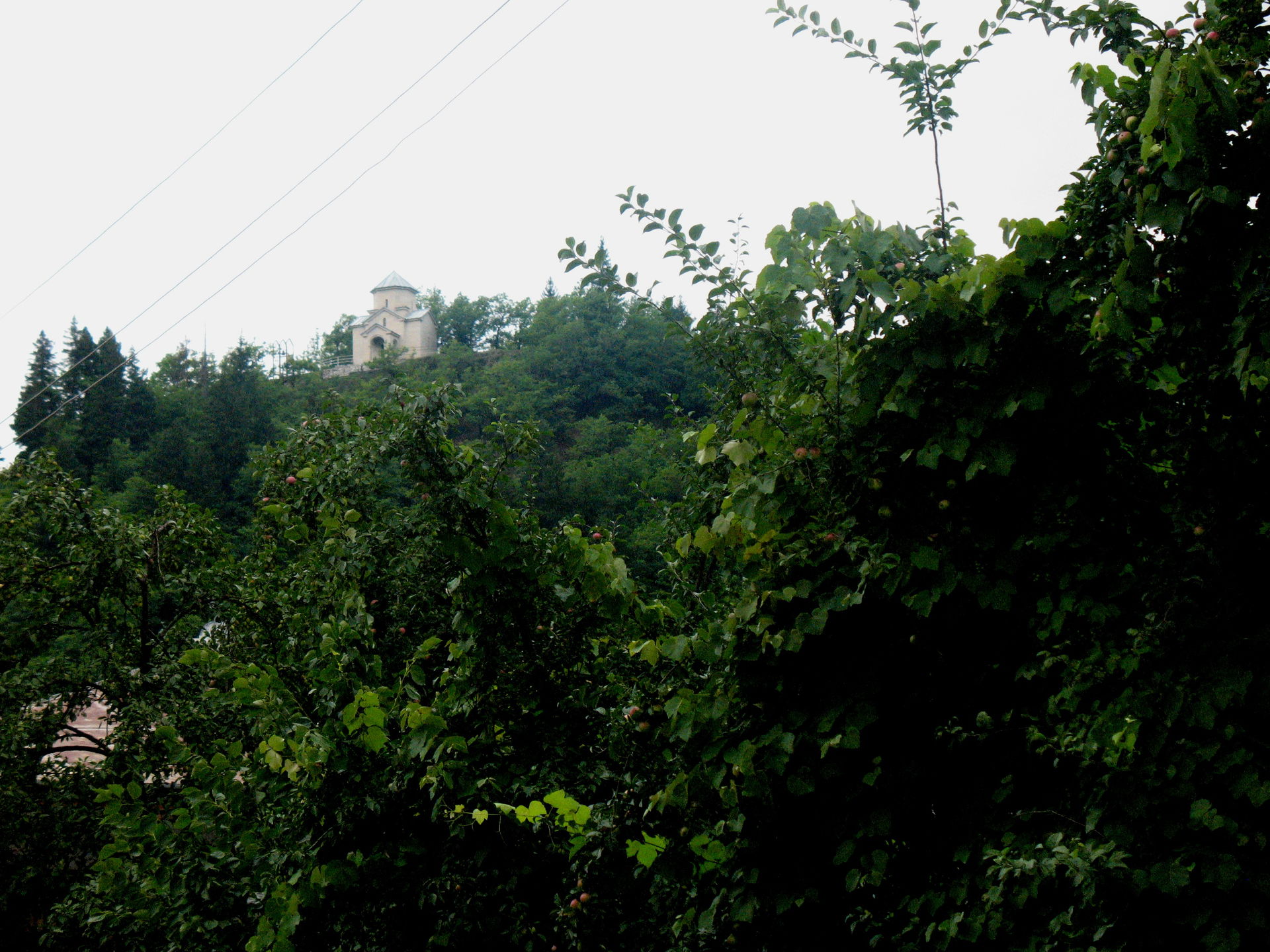 Lentekhi church