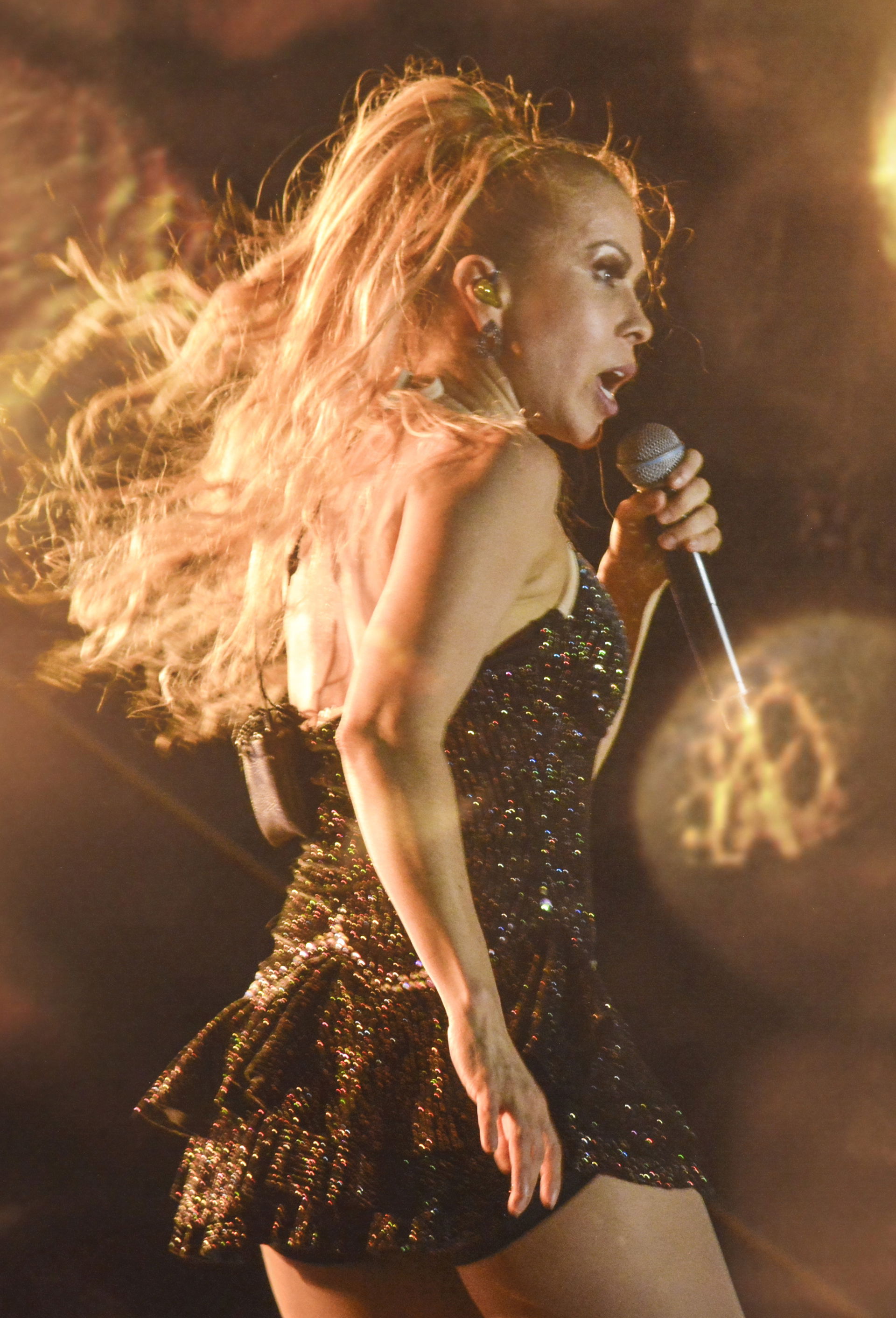 Joelma em apresentação no Expô Itumbiara 2018.