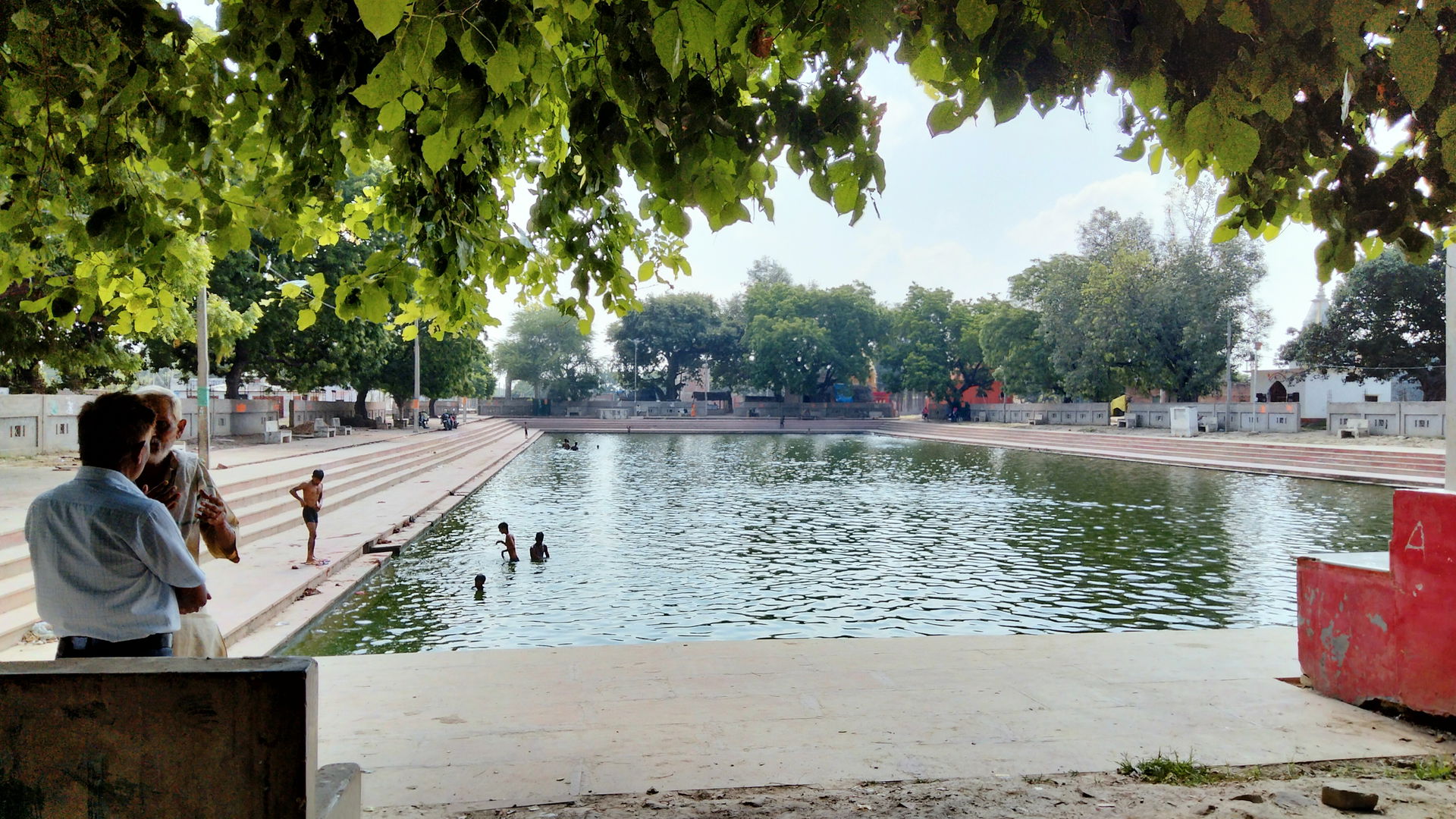 Hatyaharan Tal, Hardoi
Hatyaharan kund, Hardoi
हत्या हरण कुंड…