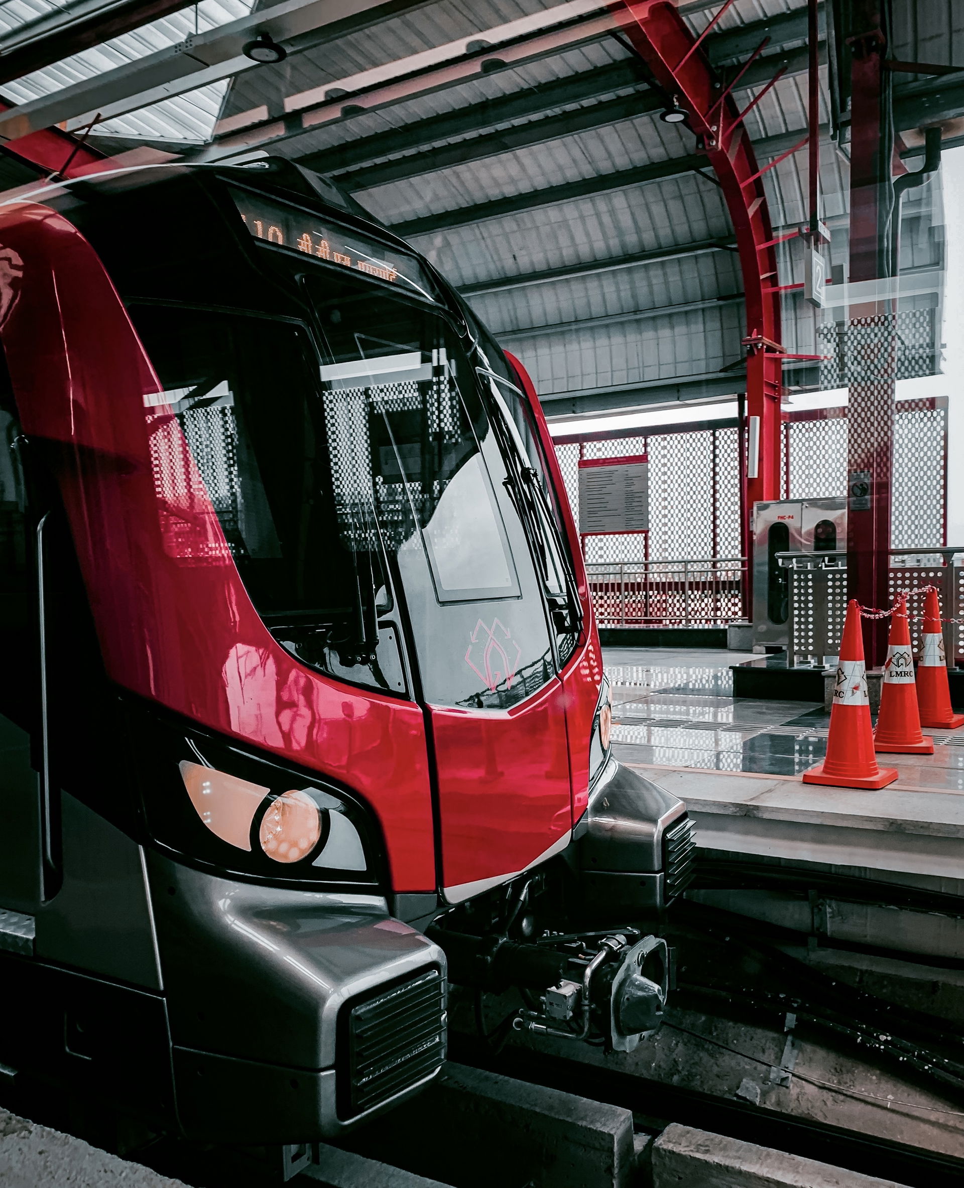 Used by thousands of people per day, the Lucknow metro has been…