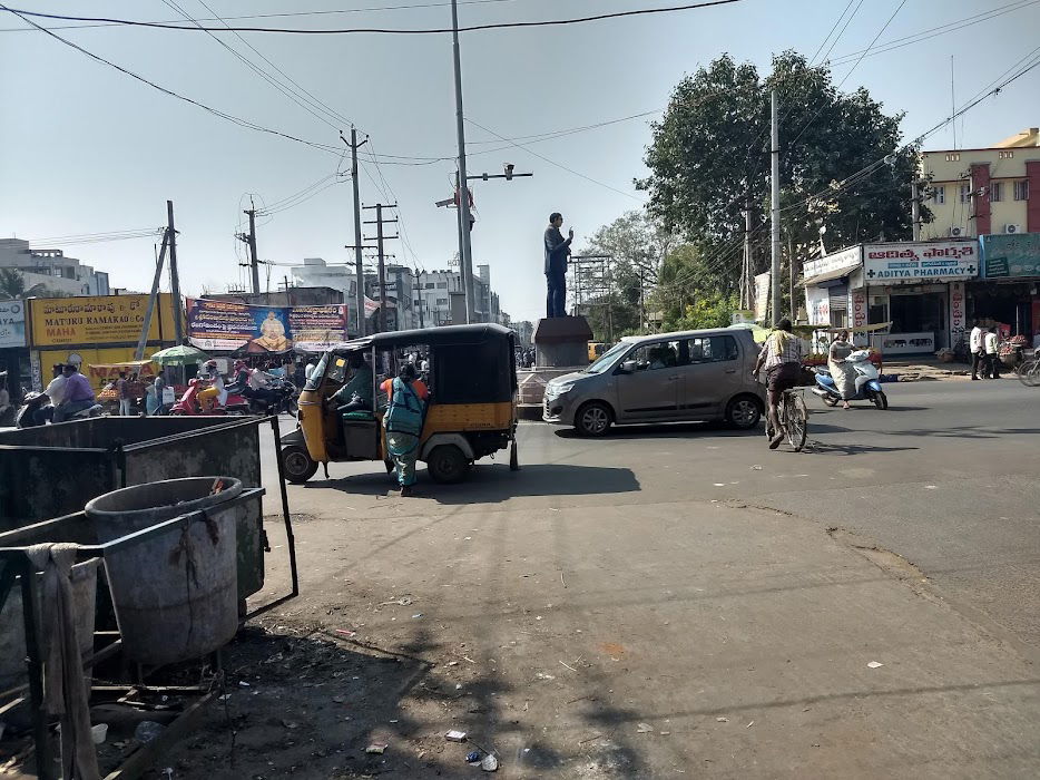 Ambedkar Junction,Govt.Arts College Road, Srikakulam town, Srik…