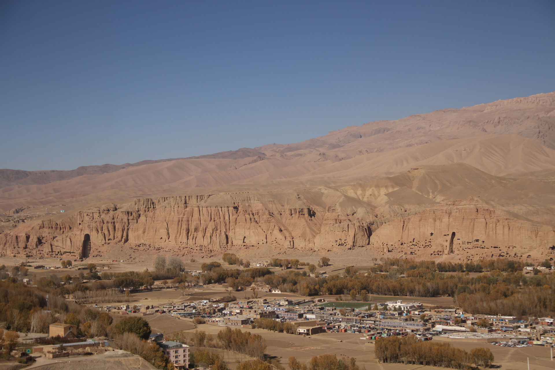 Statue of Salsal and Shamama Buddha in Bamyan, a UNESCO World H…