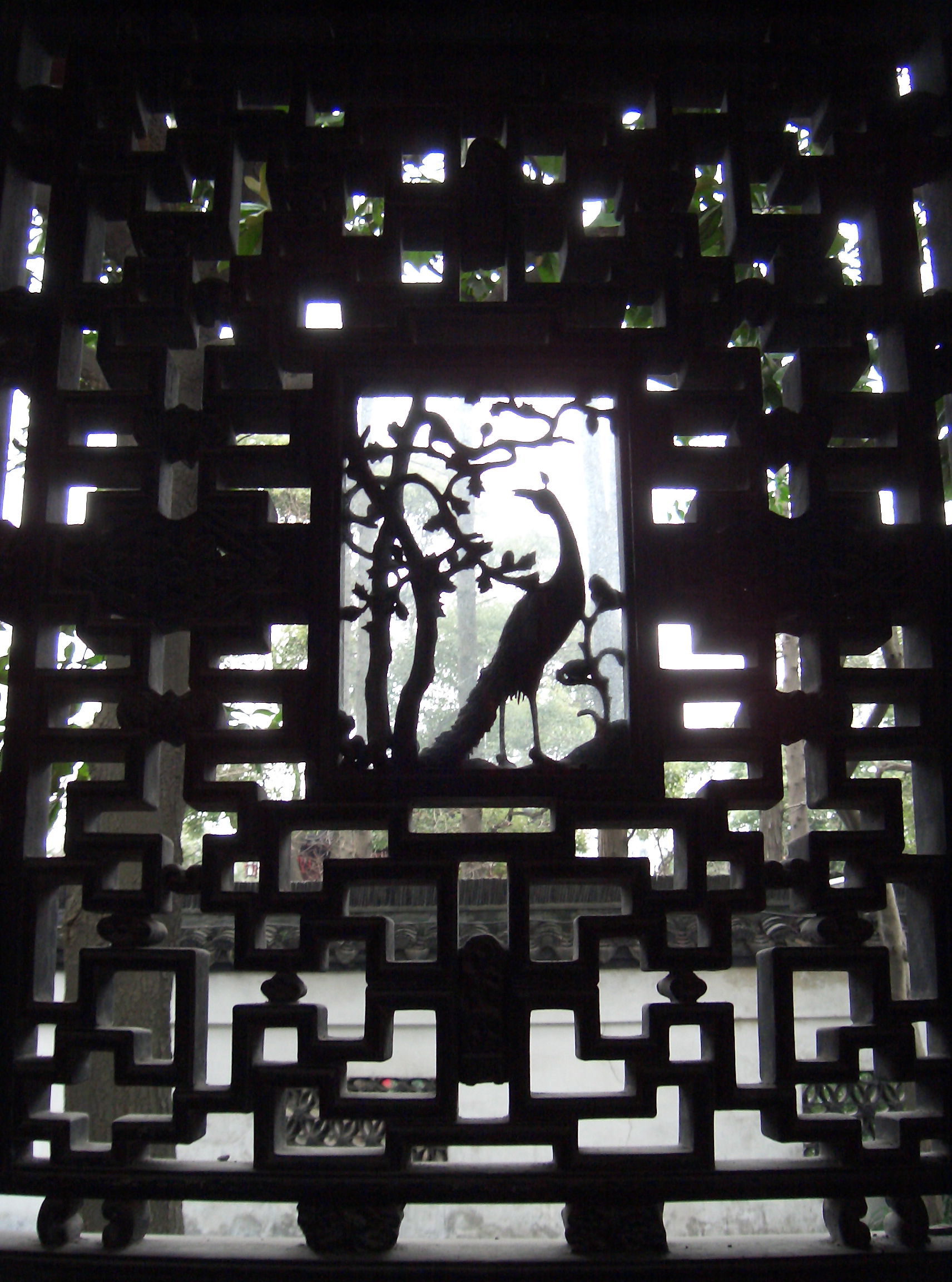 Detail of a 'window' at the Yuyuan Gardens (豫园) in Shanghai, Ch…
