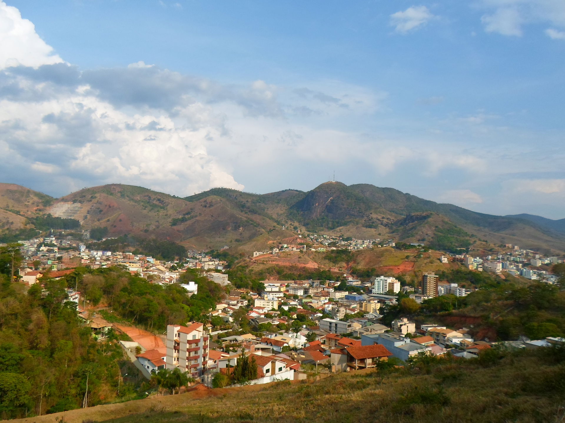 Vista de um novo bairro de Caratinga