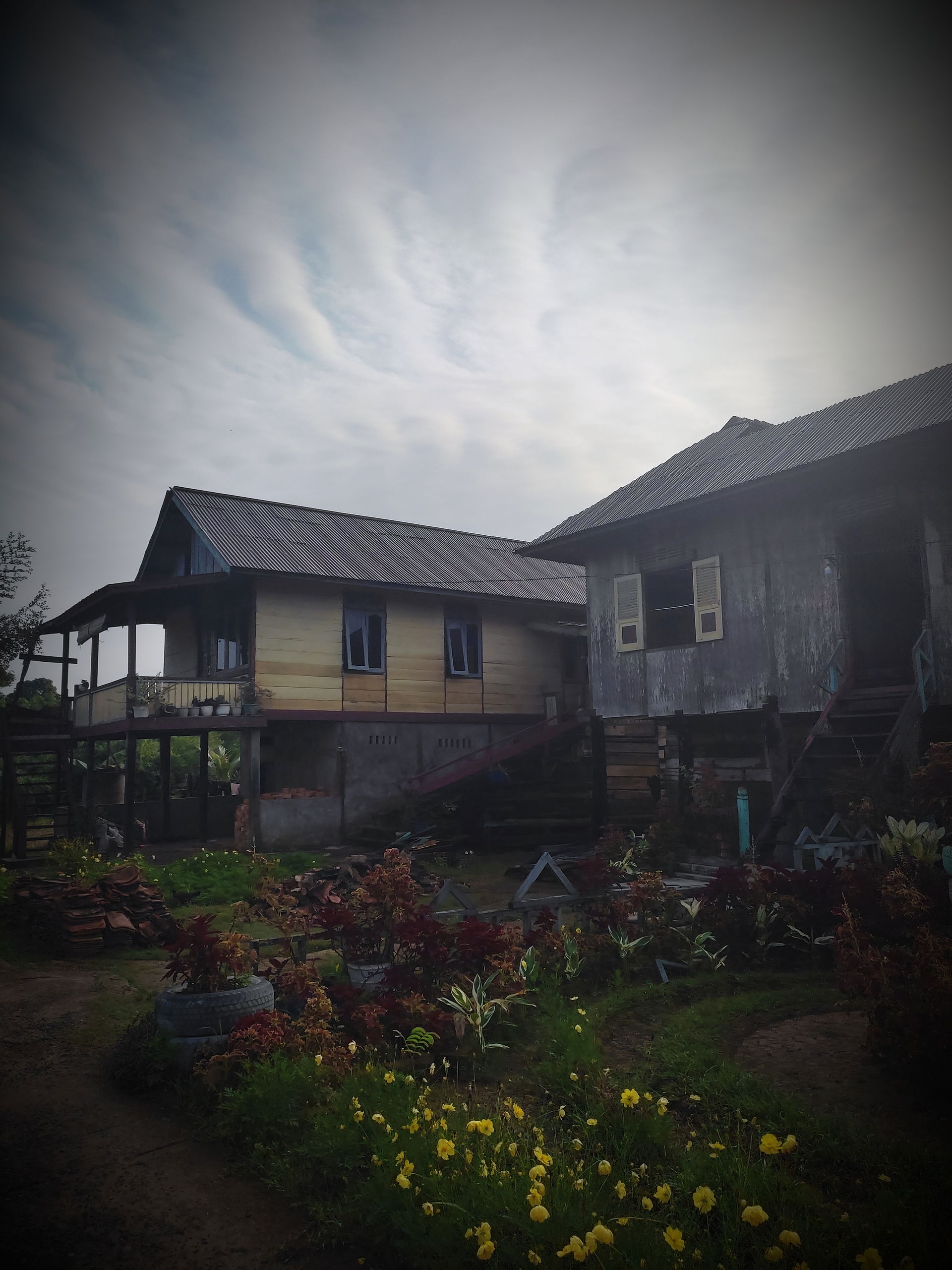 Bangunan Rumah Lama di Jambi Seberang