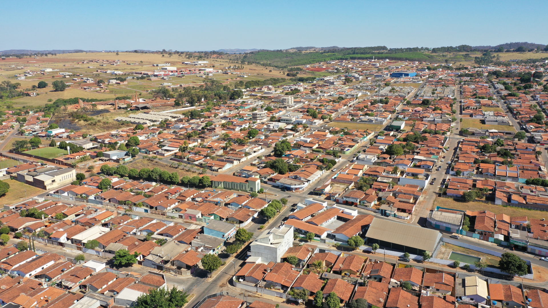 Vista aérea de Inhumas no estado de Goiás - Brasil