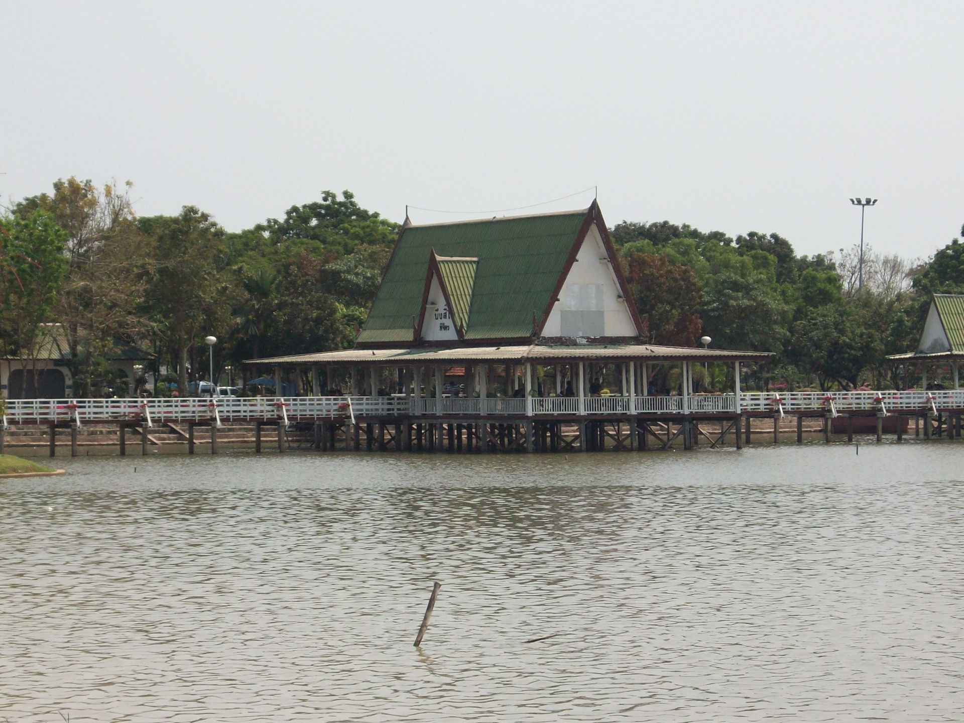 Phichit view 3