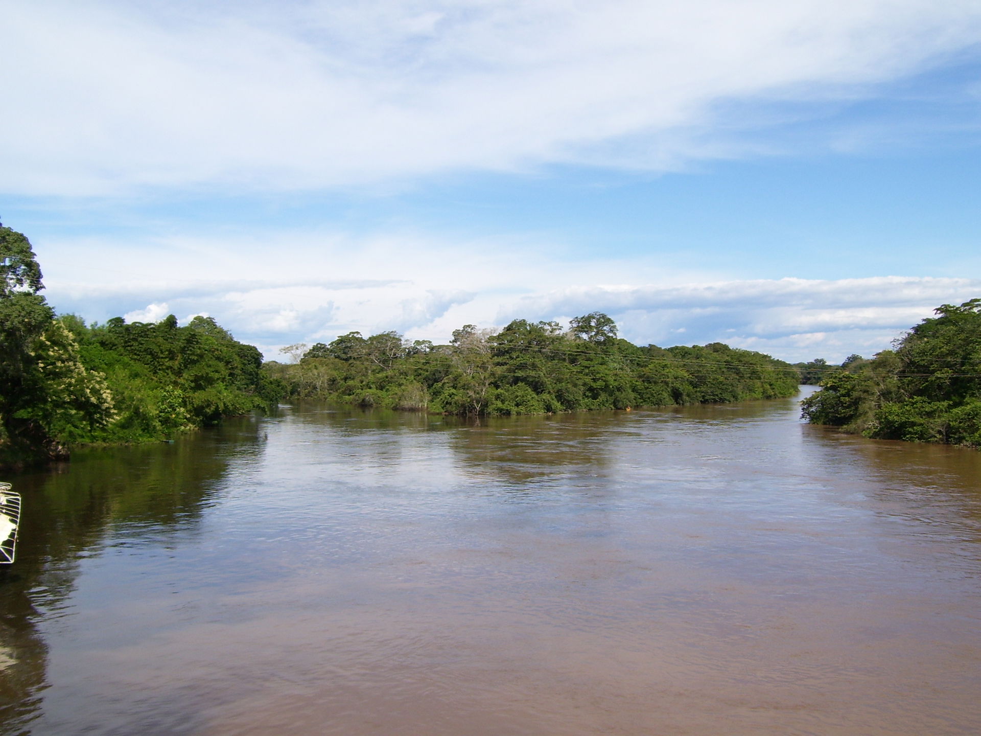 Confluence of the rivers Bugres (at left) and Paraguai River (a…