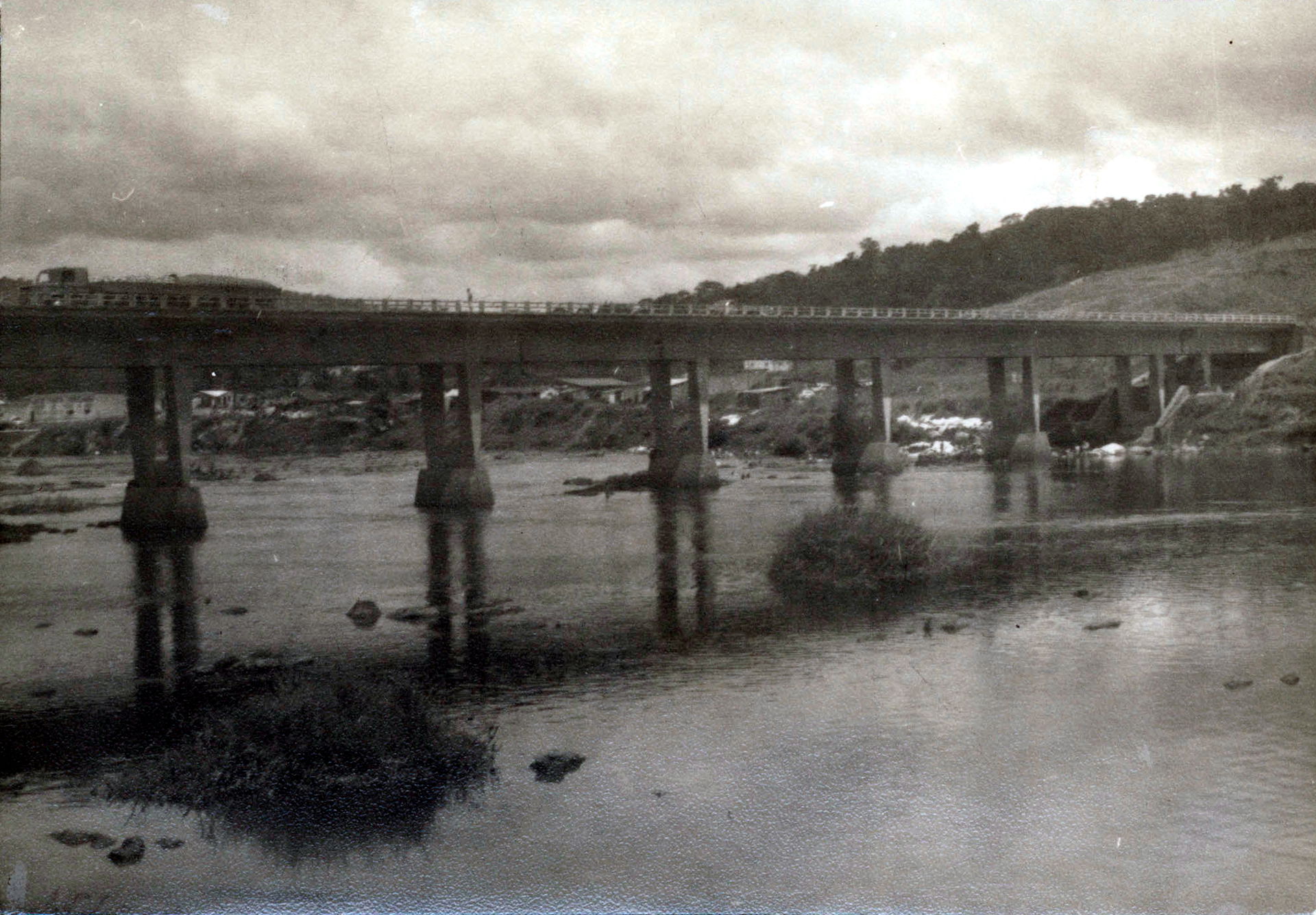 Ponte sobre o Rio de Contas na BR-101 Aurelino Leal BA (BA27790)