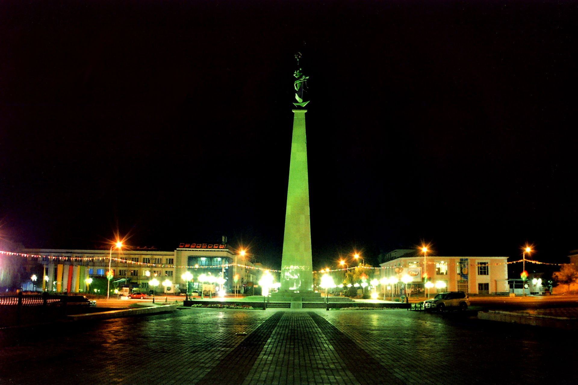 There is Shymkent's Ordabasy Plaza in this photo.