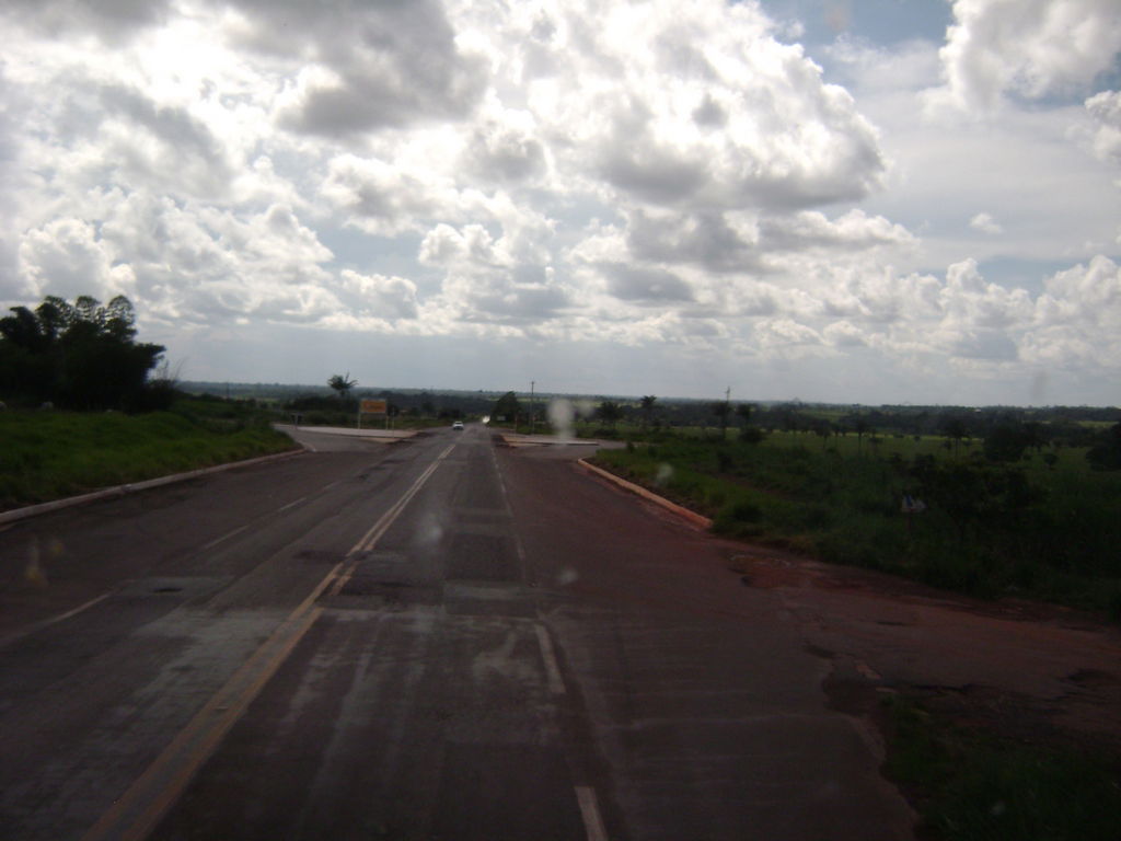 BR-364 (KM 276) Cruzamento para Rolim de Moura-RO