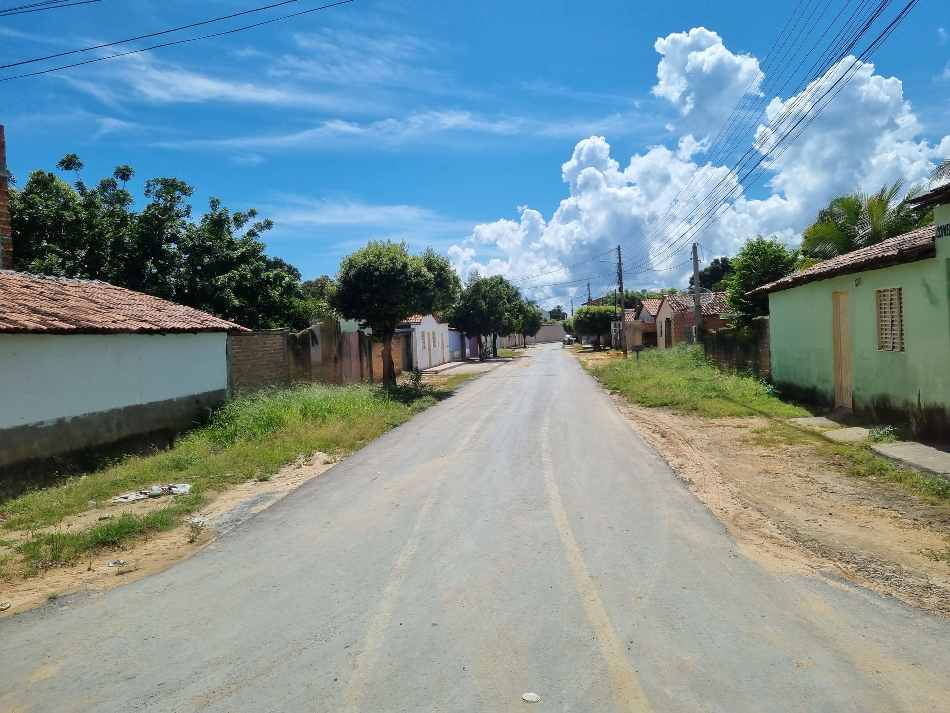 Rua de Santa Maria da Vitória - BA, em janeiro de 2023.