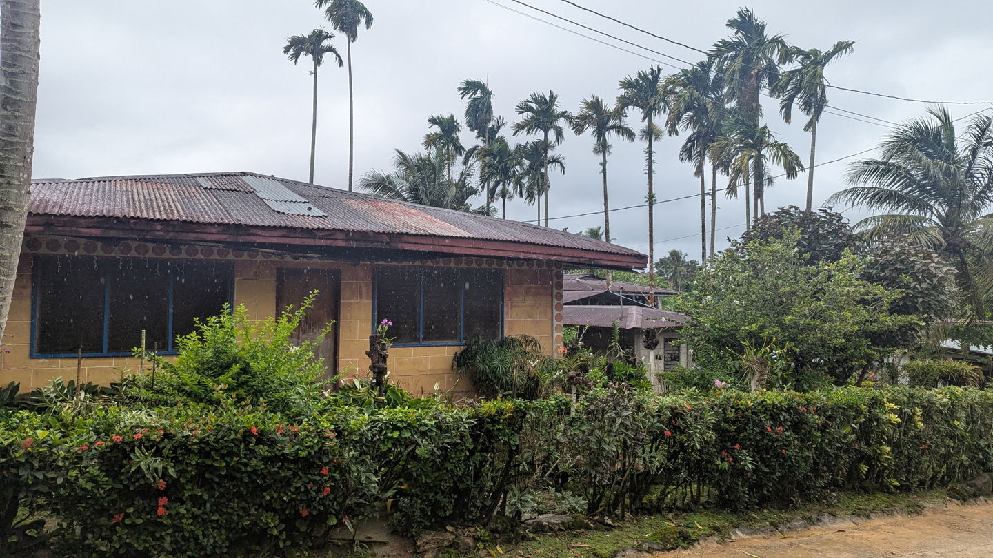 Kolonia