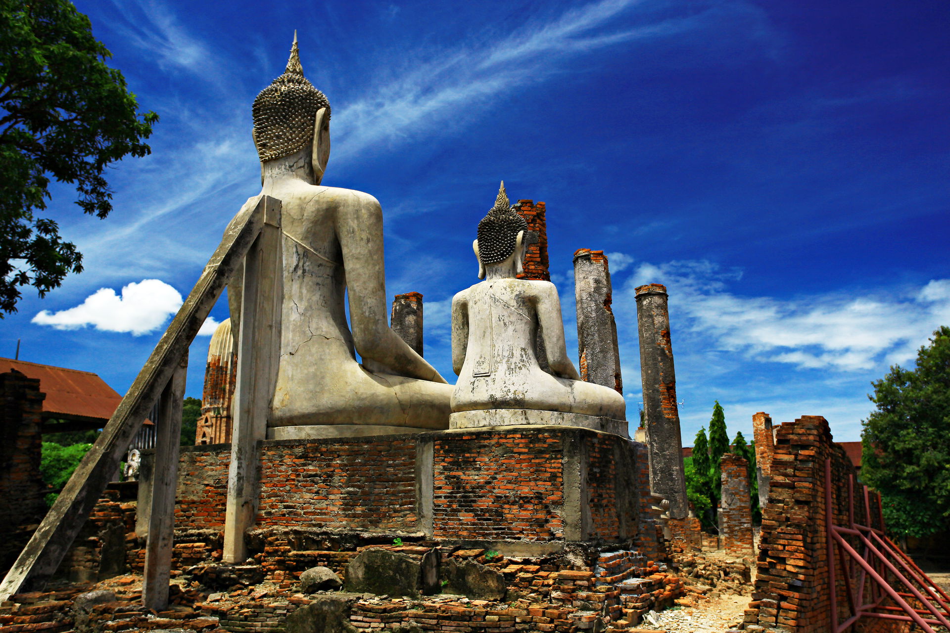 This is a photo of a monument in Thailand identified by the ID