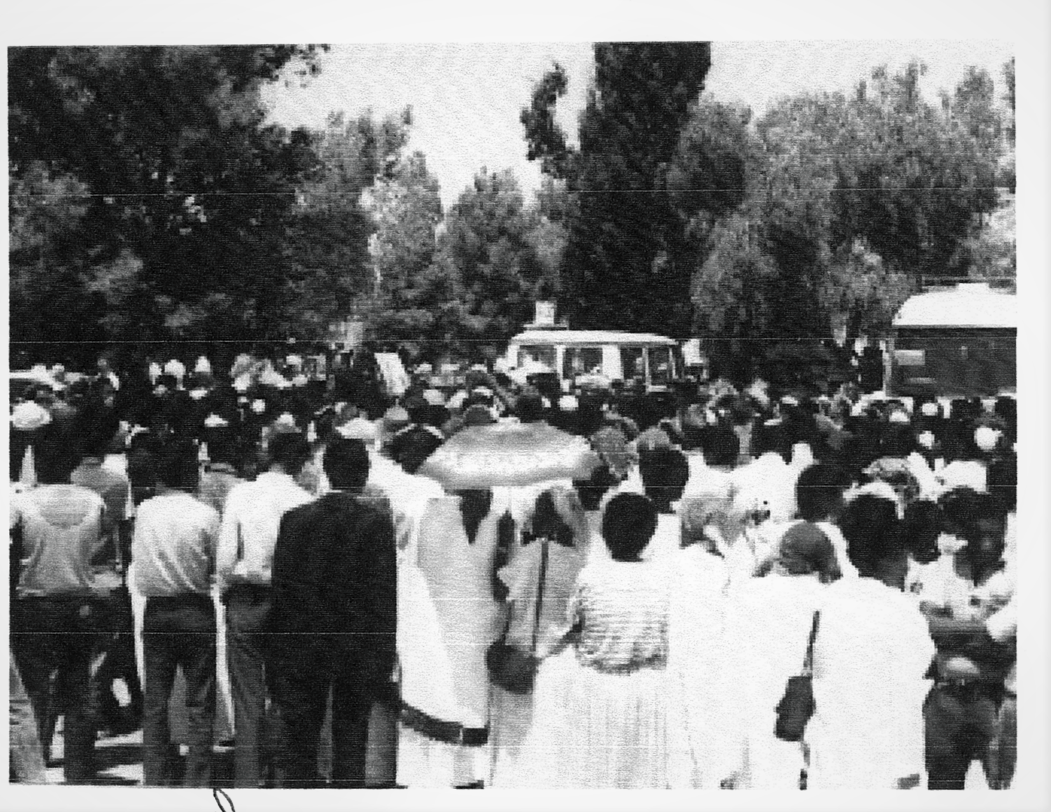 . Some of the 4,000 people who attended Yona Bogale's funeral …