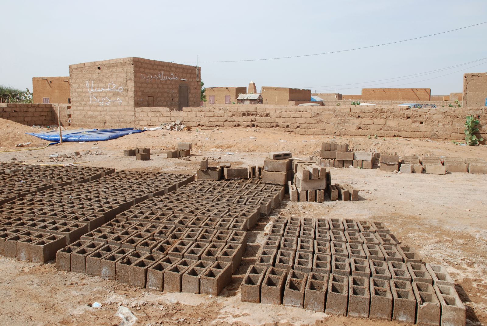 Akjoujt, Mauritania, building blocks