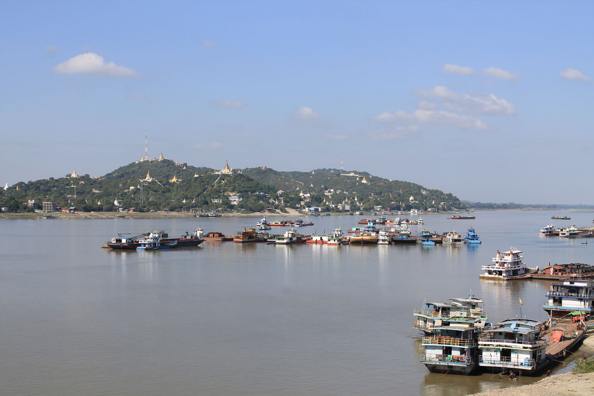 The Ayeyarwady (Irrawady) river and Sagaing Township from the Y…