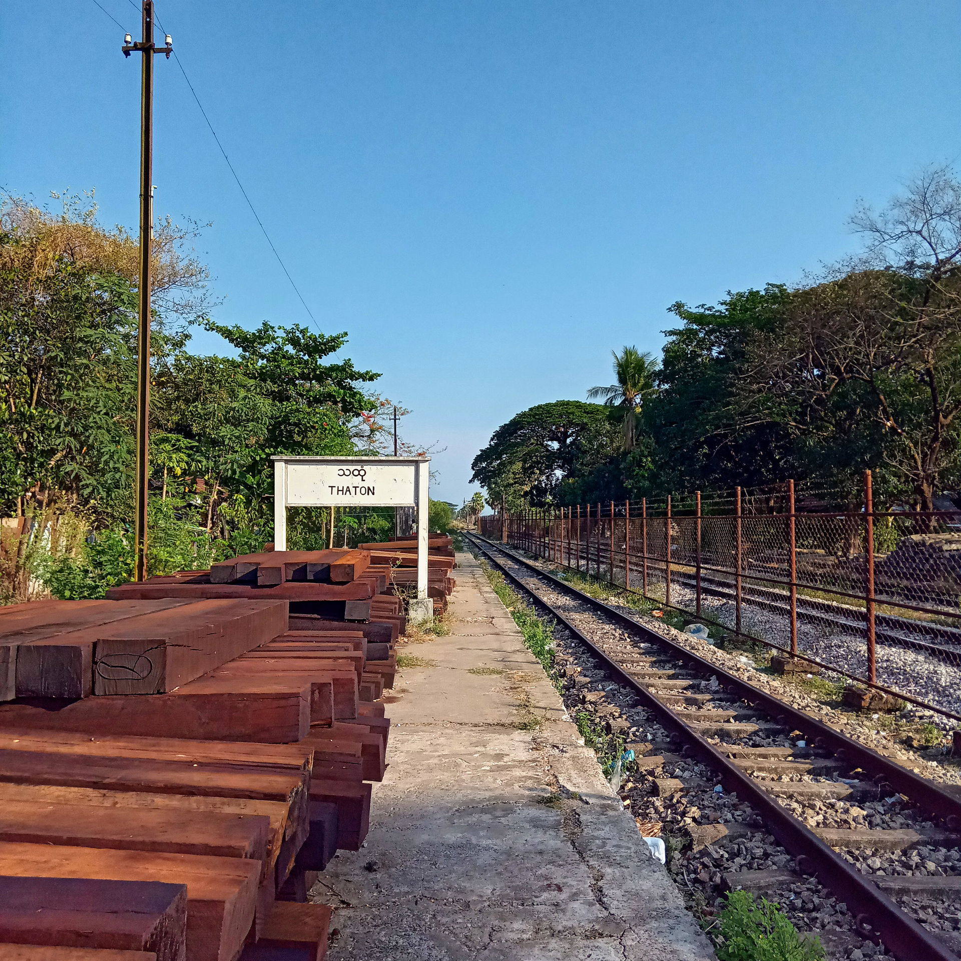 Thaton Station