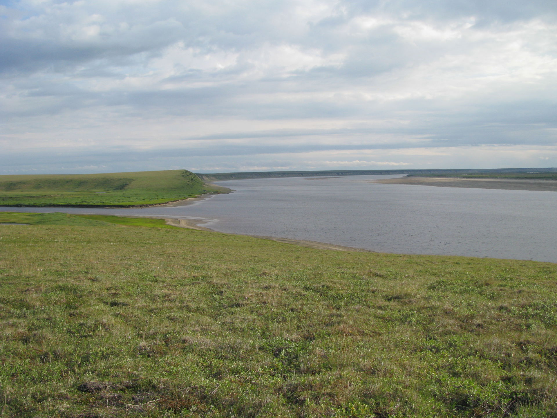 Anabar river near the mouth of Polovinnaya tributary, р. Анабар…