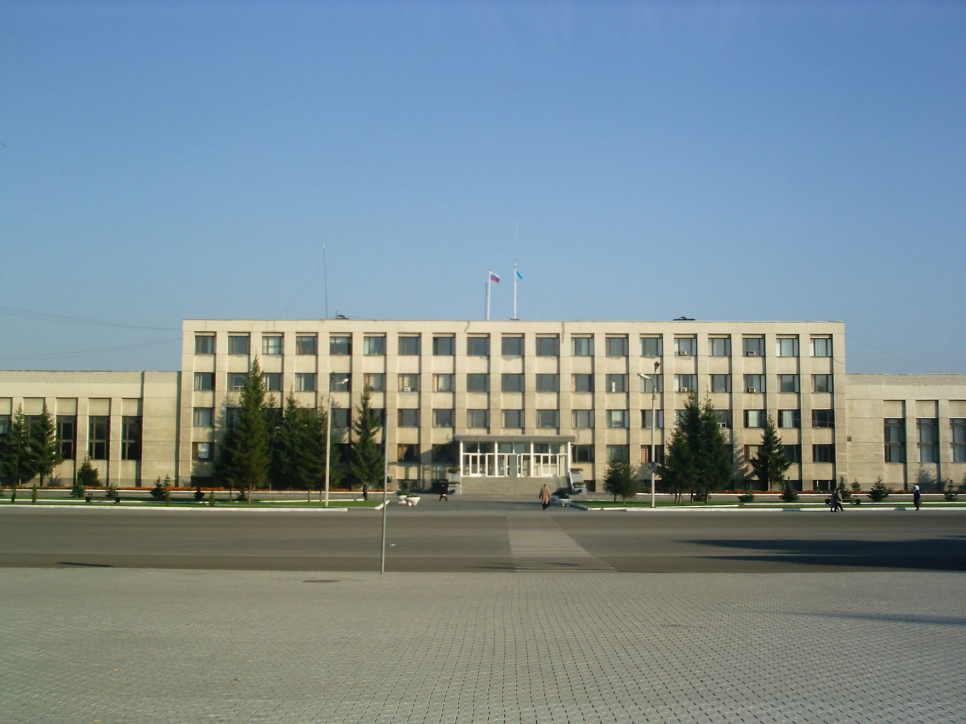 Здание городской администрации (мэрия), ул. Свердлова (проспект…