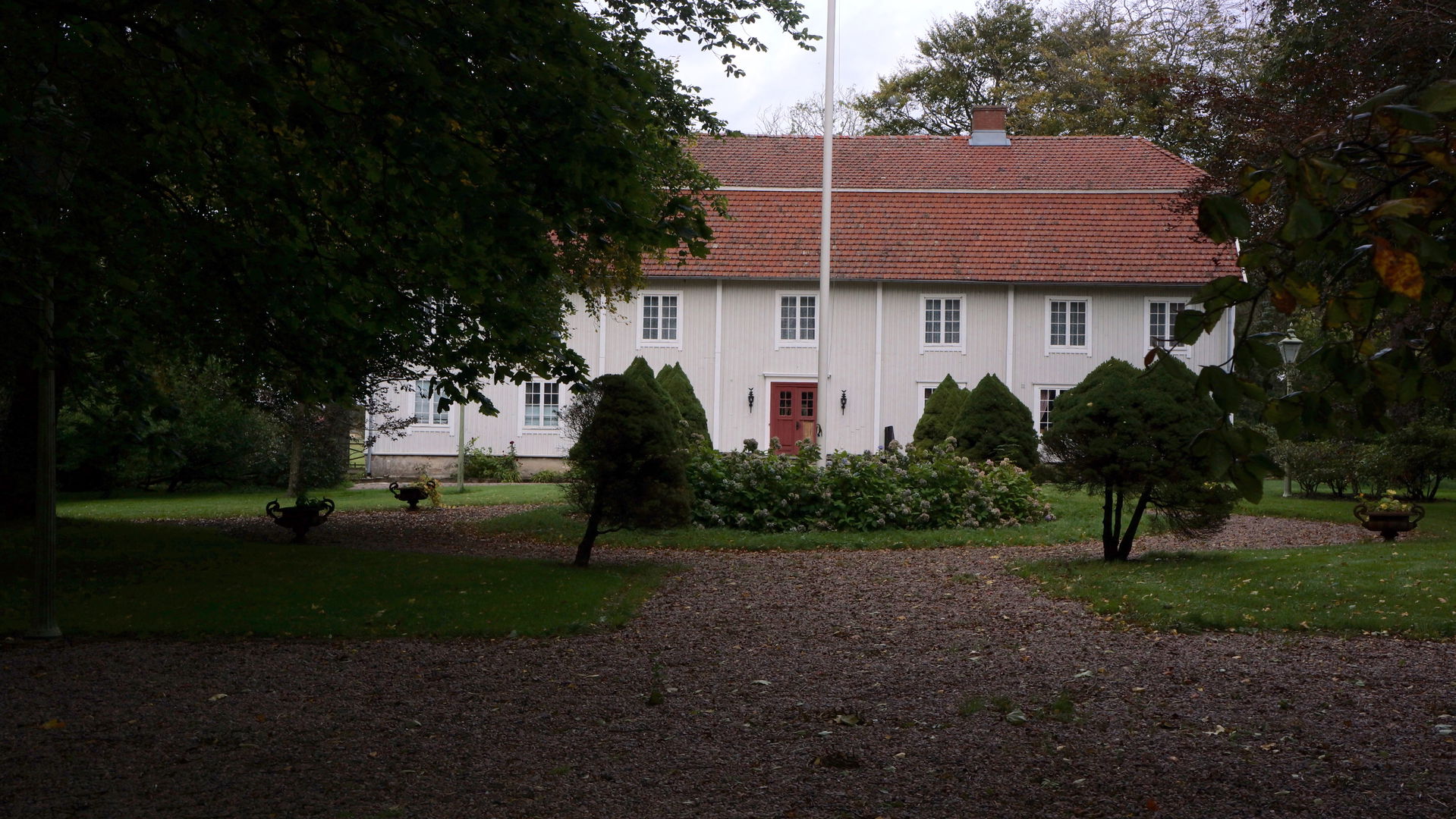 This is a photo of a protected building in Sweden, number 21300…