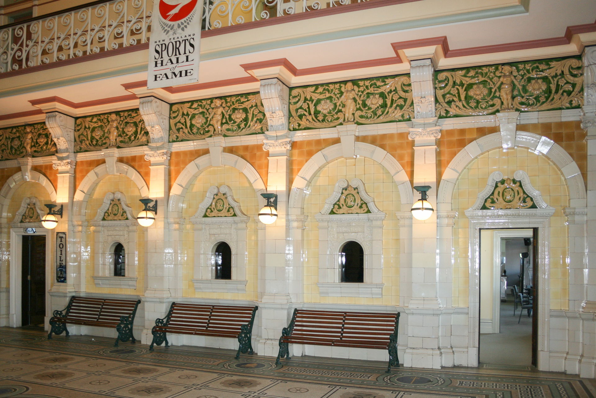 Dunedin Railway Station, Dunedin, New Zealand